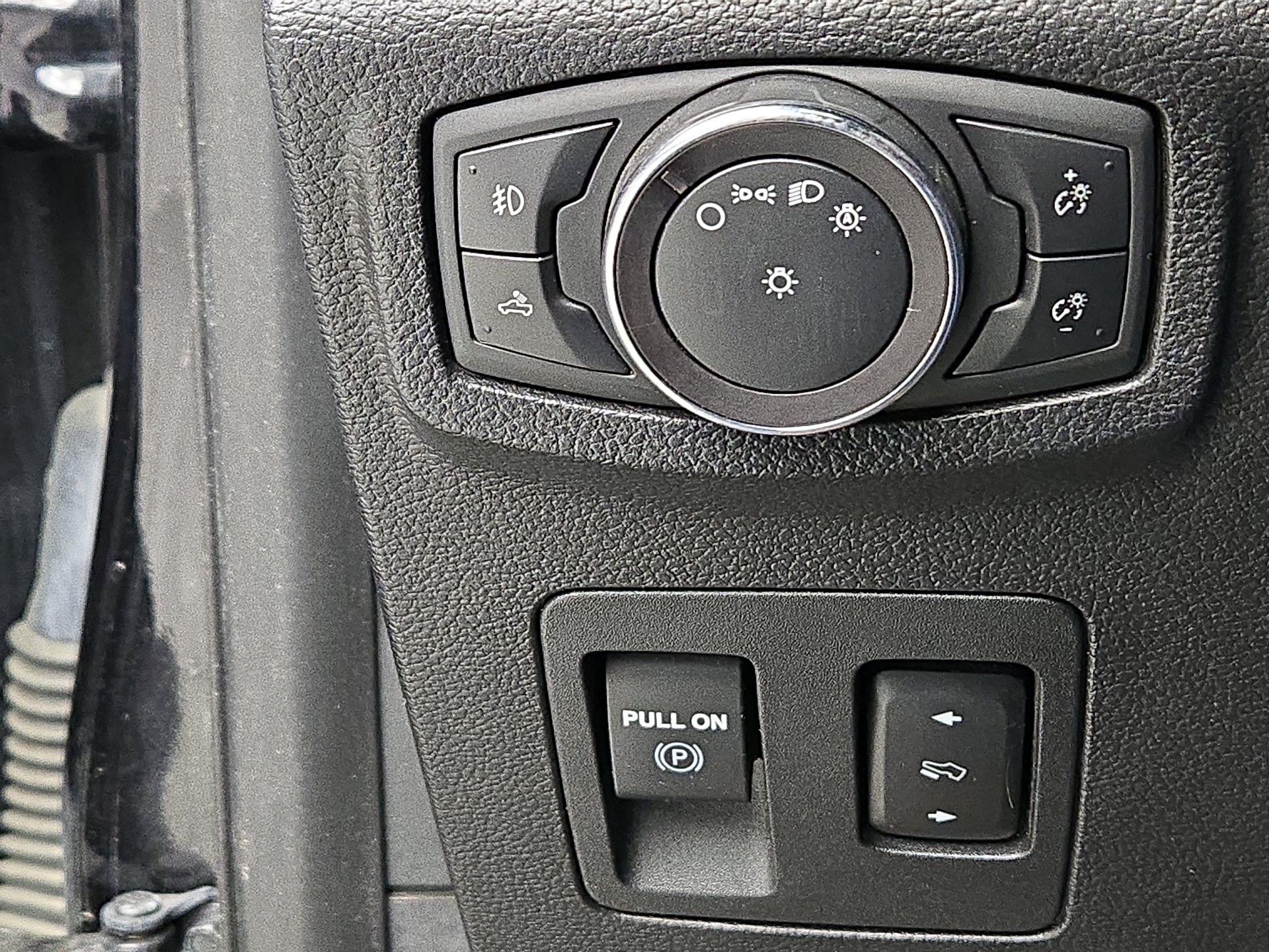 Thumbnail: 2019 Ford F-150 - 13