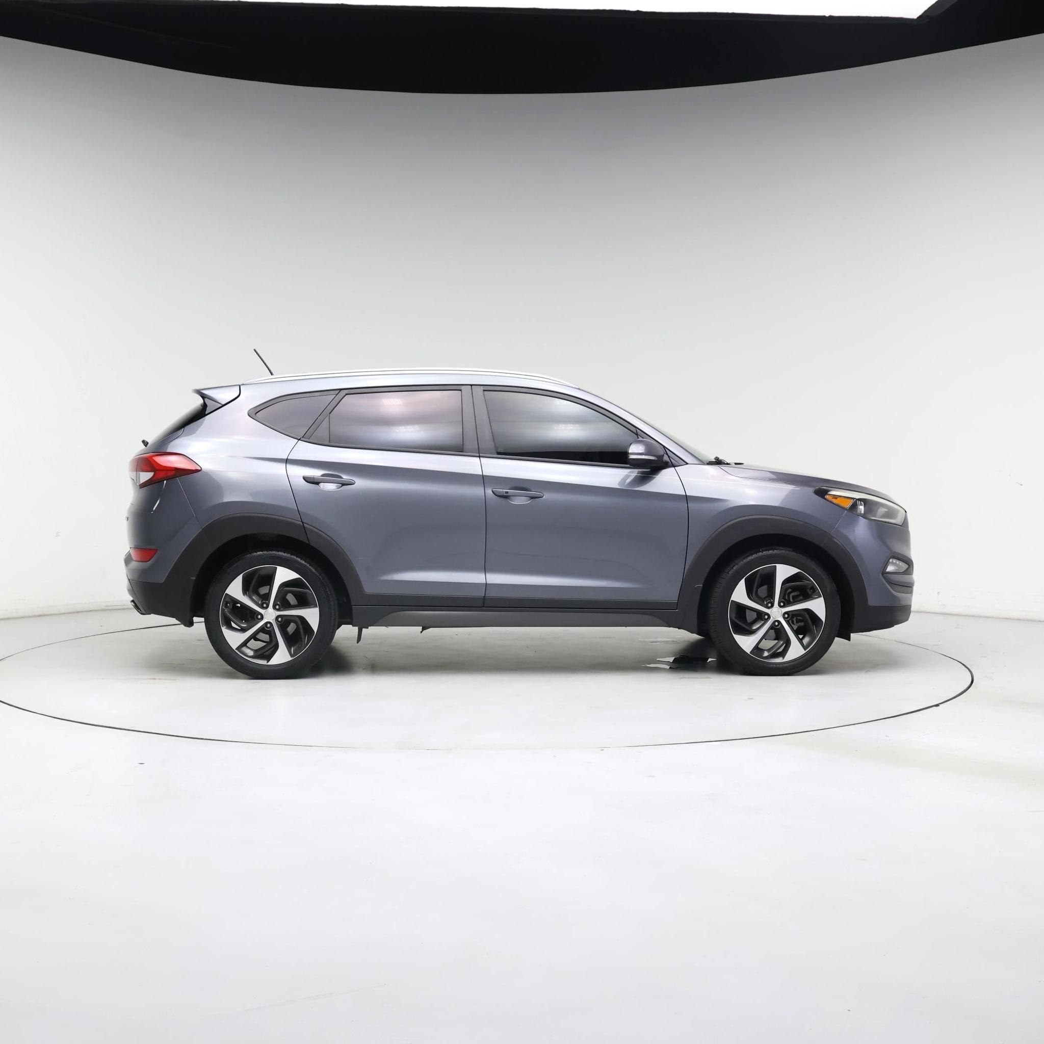 Thumbnail: 2016 Hyundai Tucson - 7
