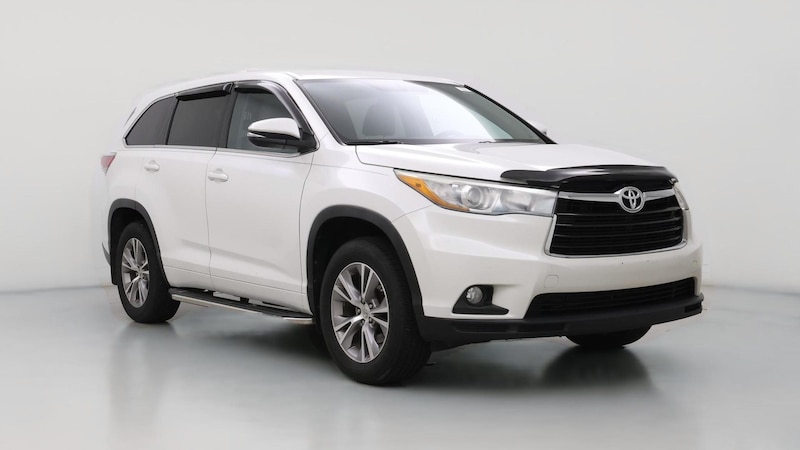 2015 Toyota Highlander Plus Hero Image