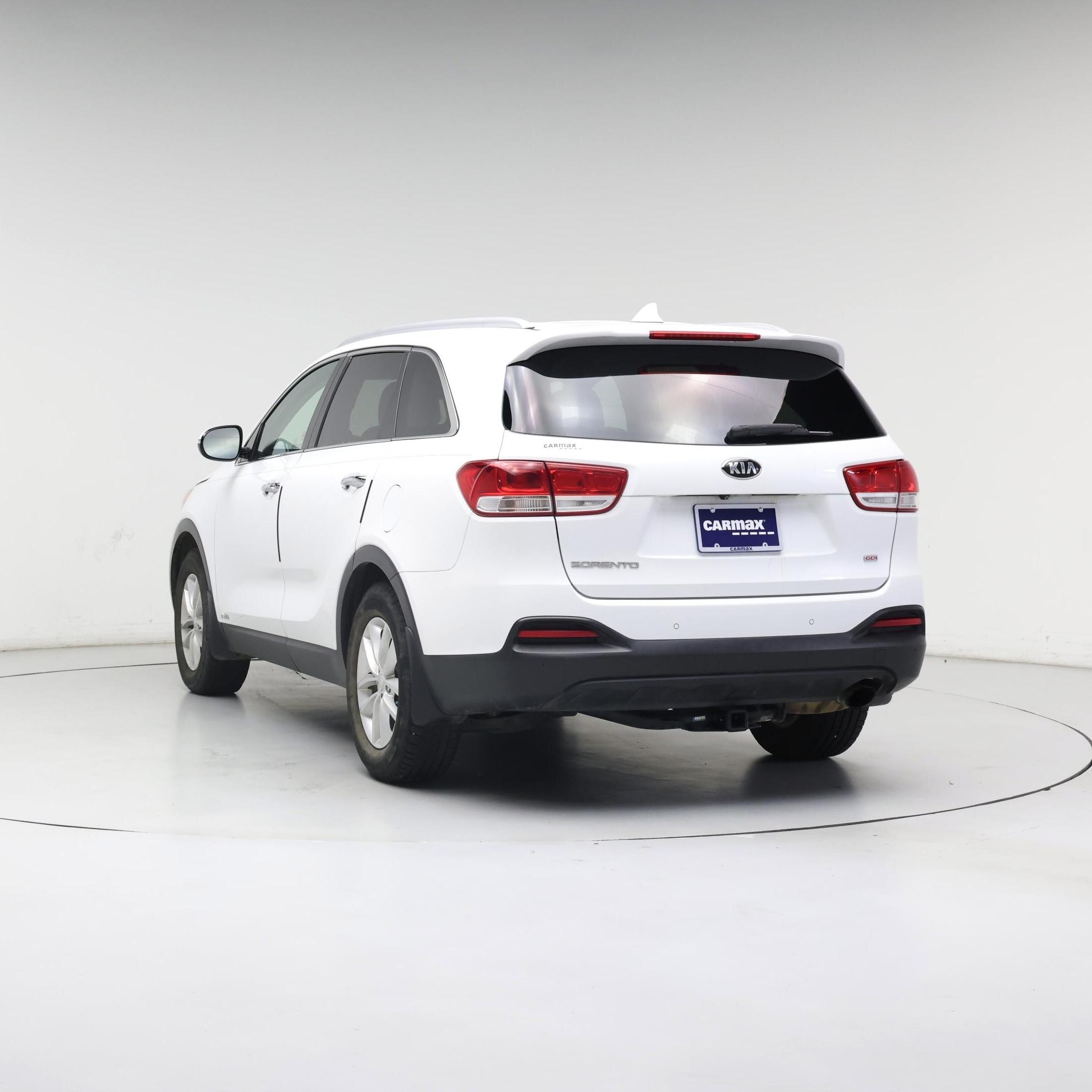 Thumbnail: 2017 Kia Sorento - 2