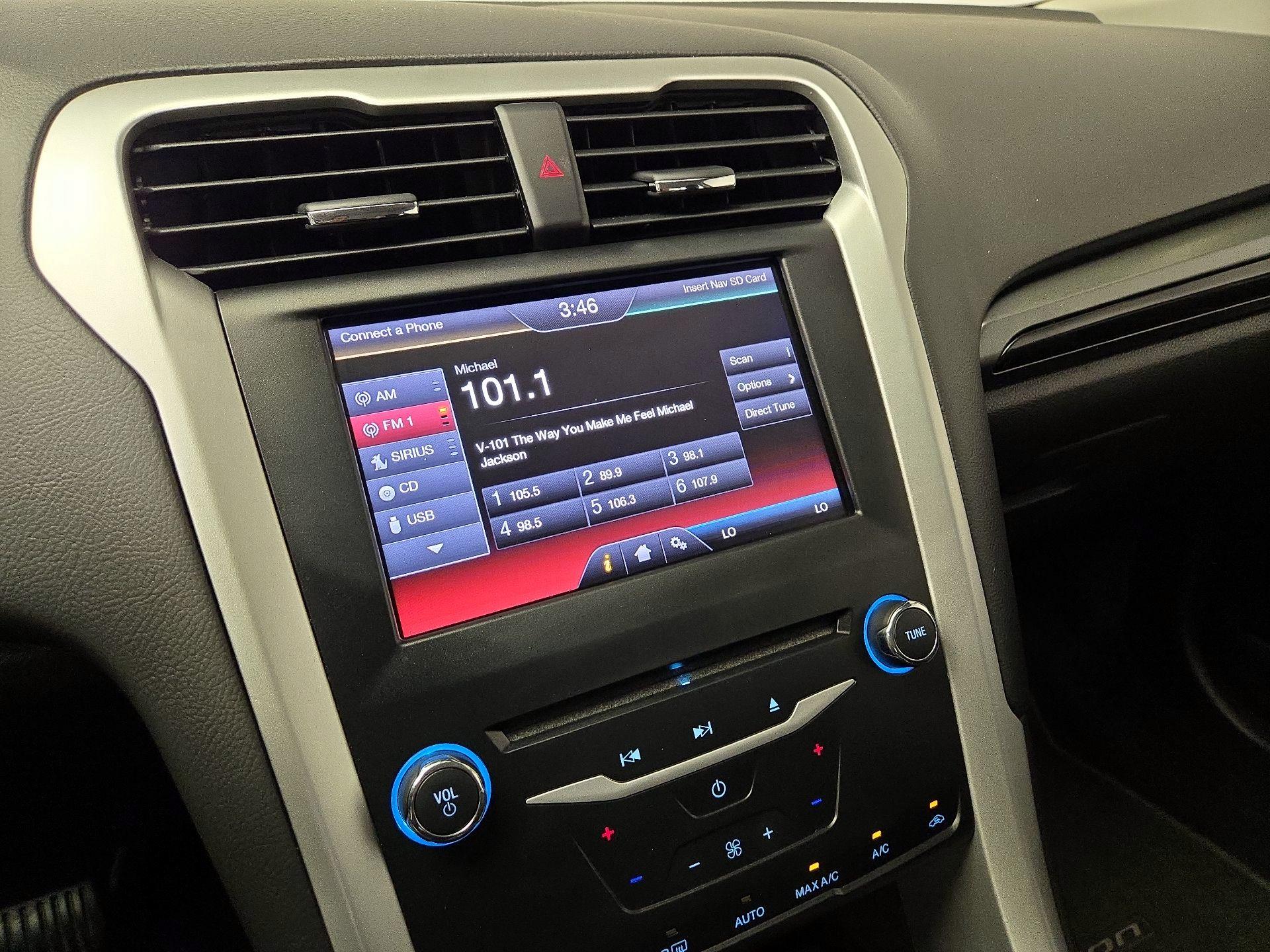 Thumbnail: 2014 Ford Fusion - 15