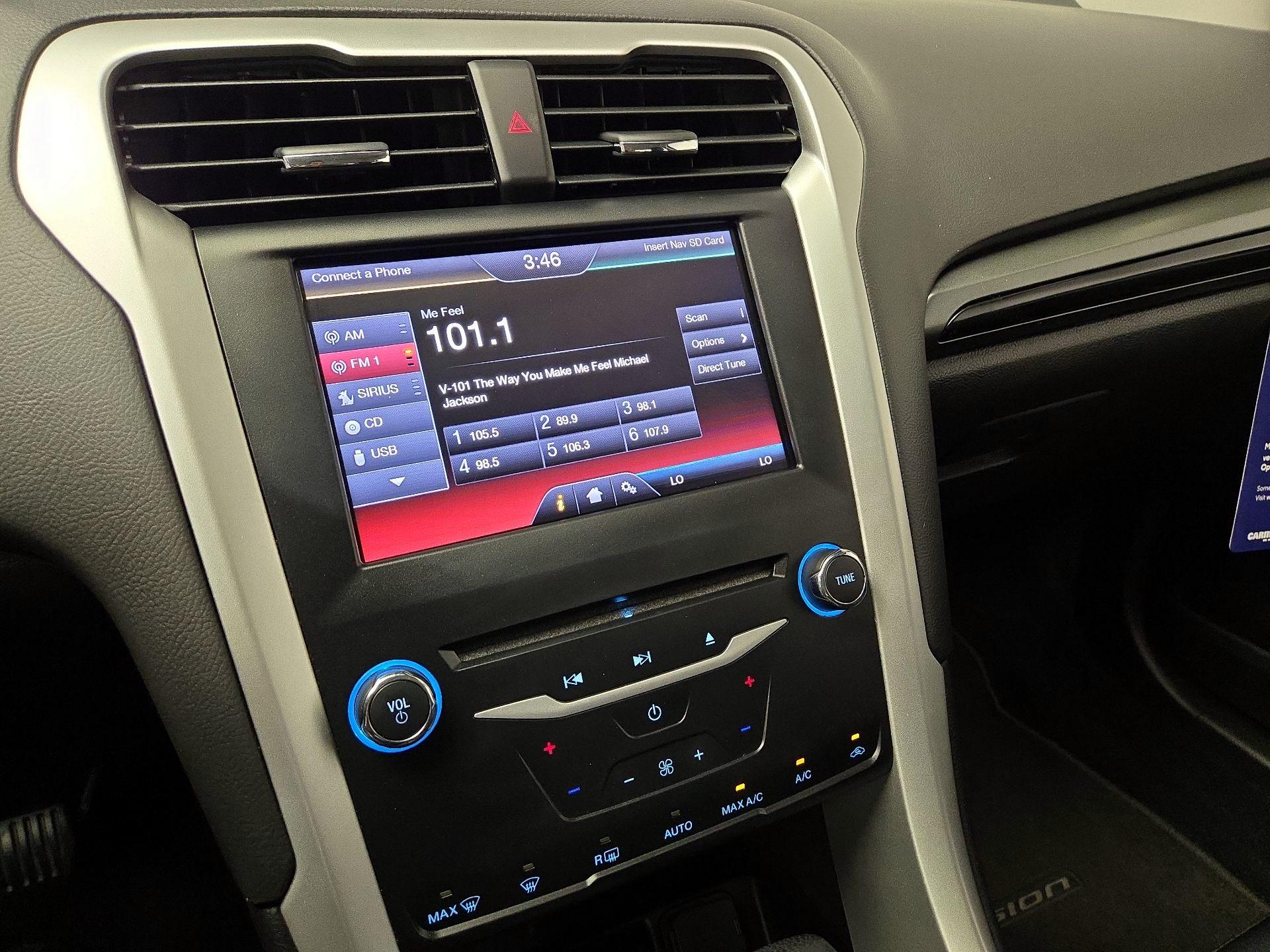 Thumbnail: 2014 Ford Fusion - 16