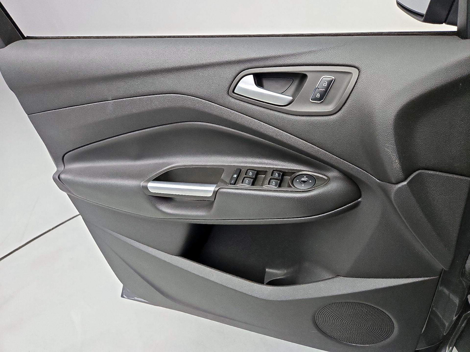 Thumbnail: 2014 Ford Escape - 12