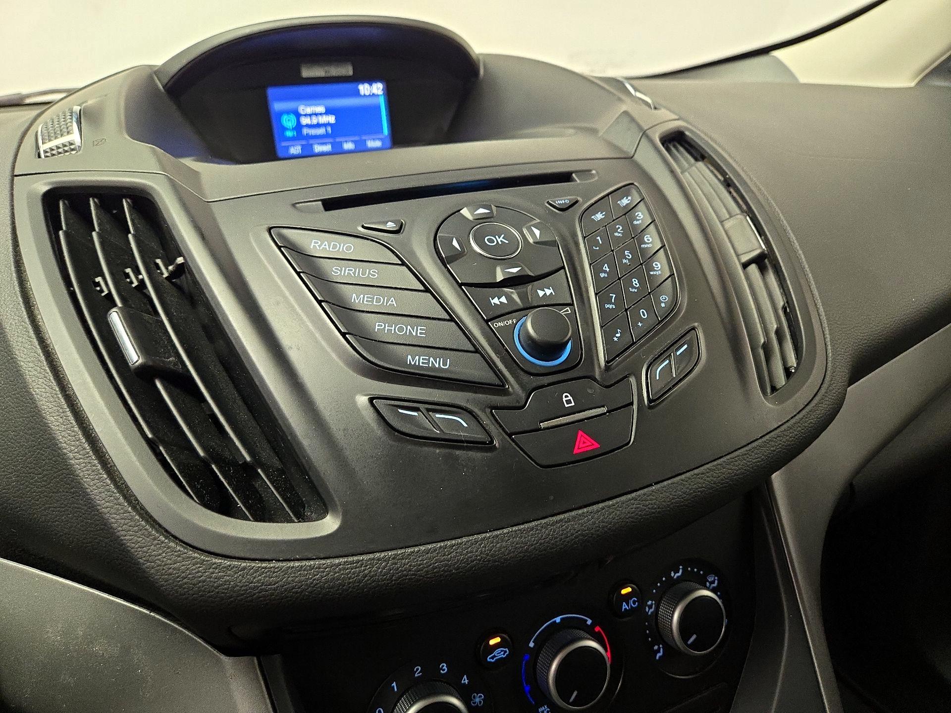 Thumbnail: 2014 Ford Escape - 15
