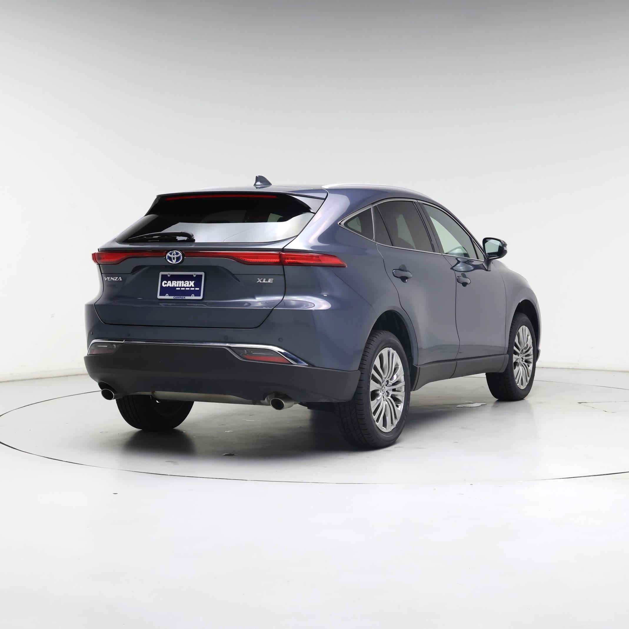 Thumbnail: 2023 Toyota Venza - 8