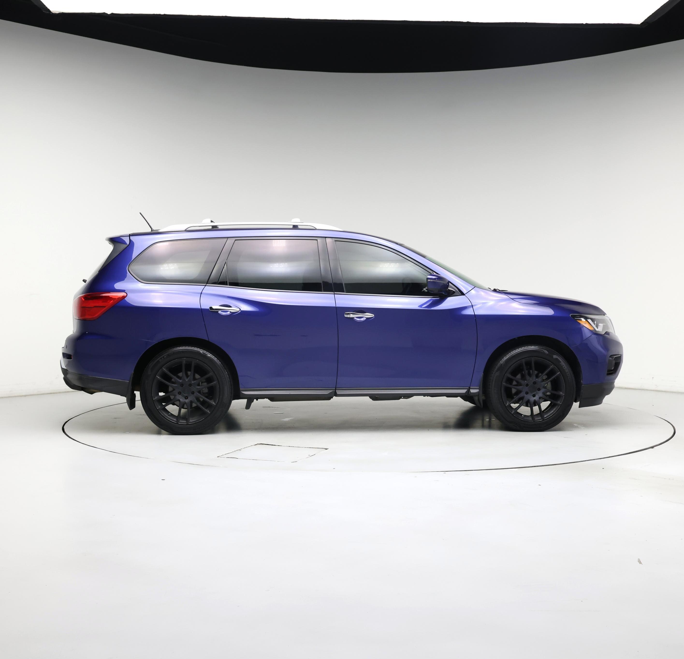 Thumbnail: 2018 Nissan Pathfinder - 7