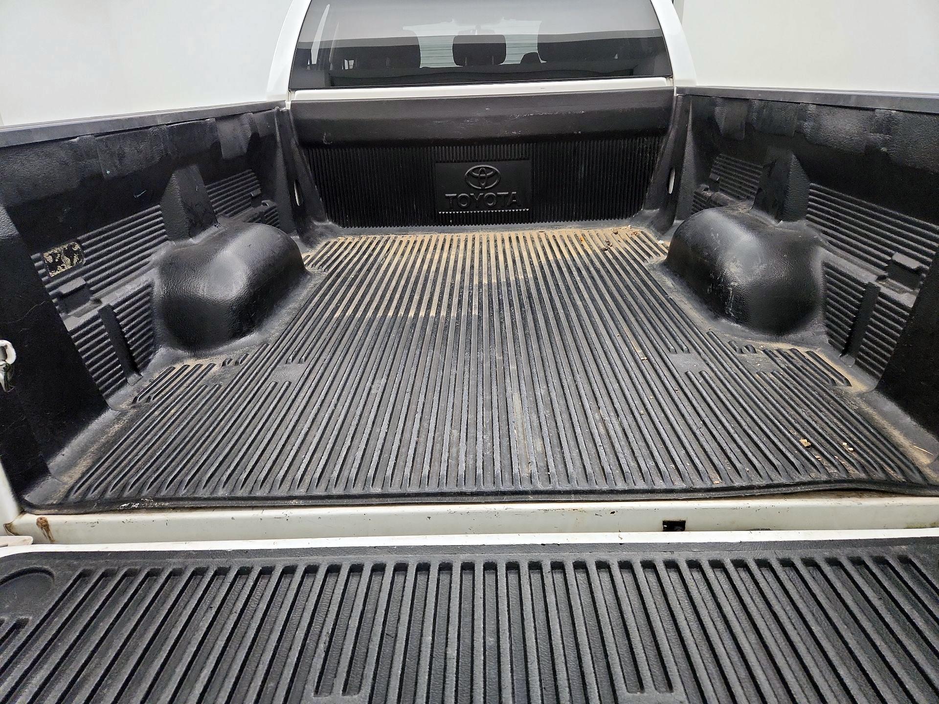 Thumbnail: 2014 Toyota Tundra - 20
