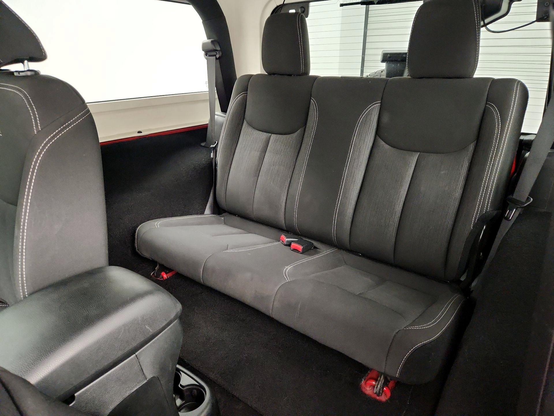 Thumbnail: 2017 Jeep Wrangler - 17