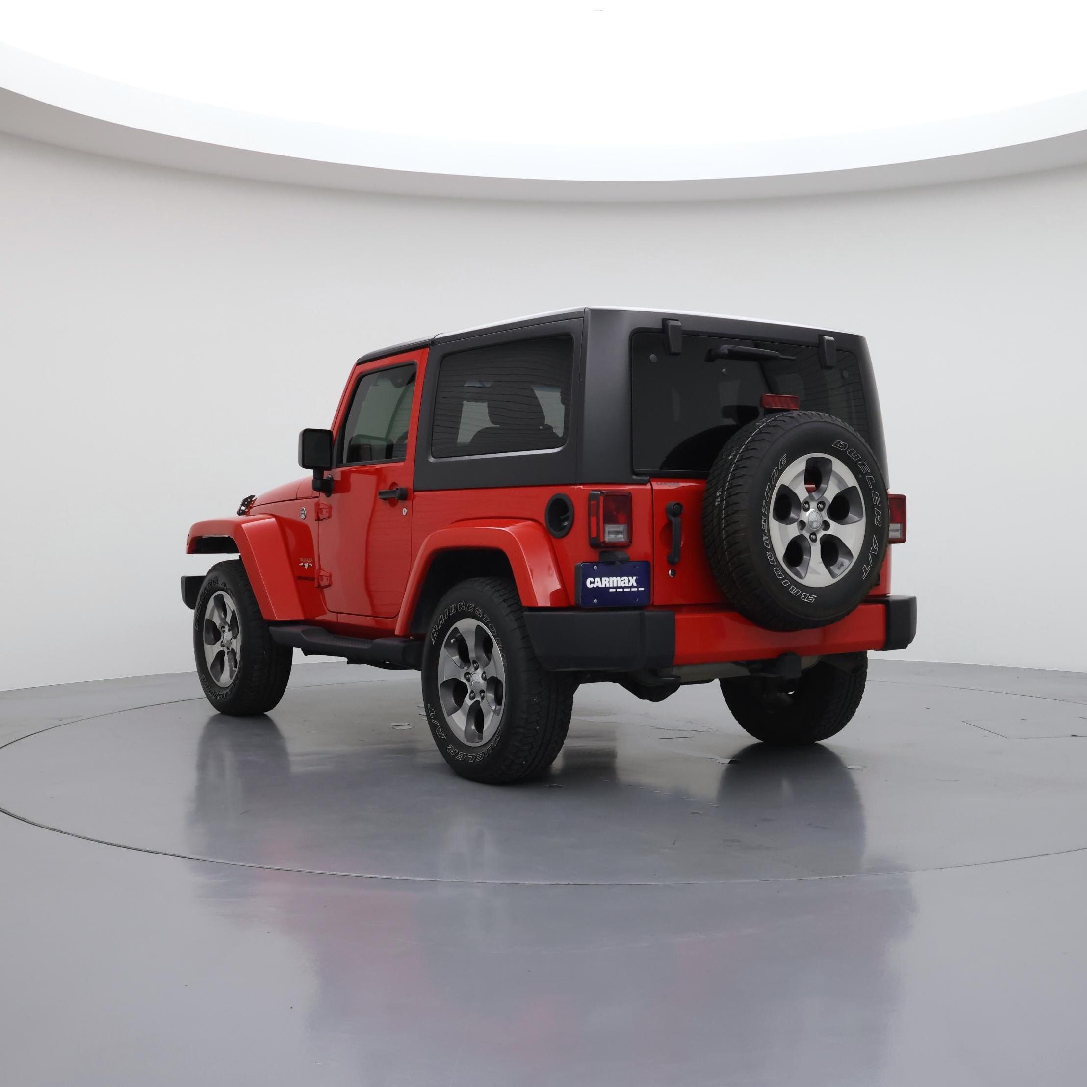 Thumbnail: 2017 Jeep Wrangler - 2