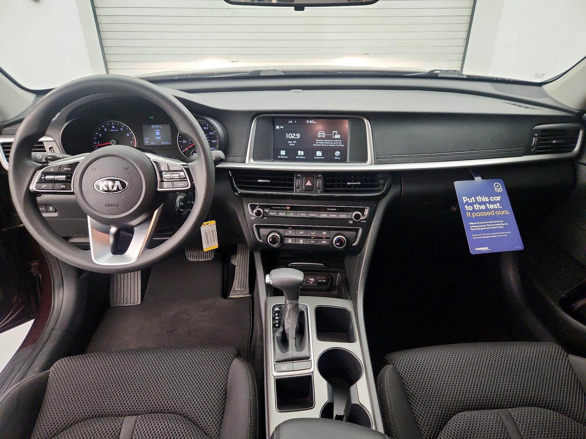 Thumbnail: 2019 Kia Optima - 9