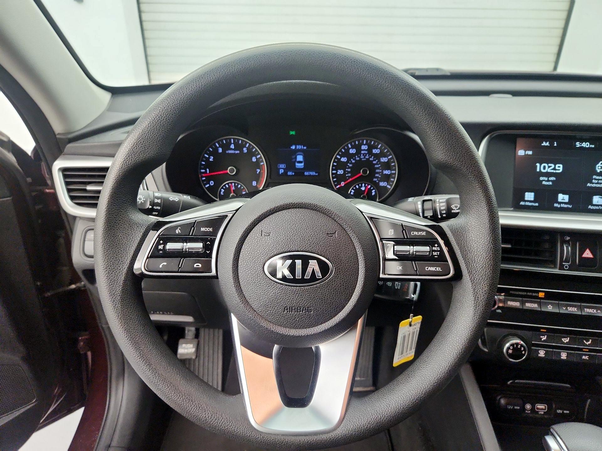 Thumbnail: 2019 Kia Optima - 10