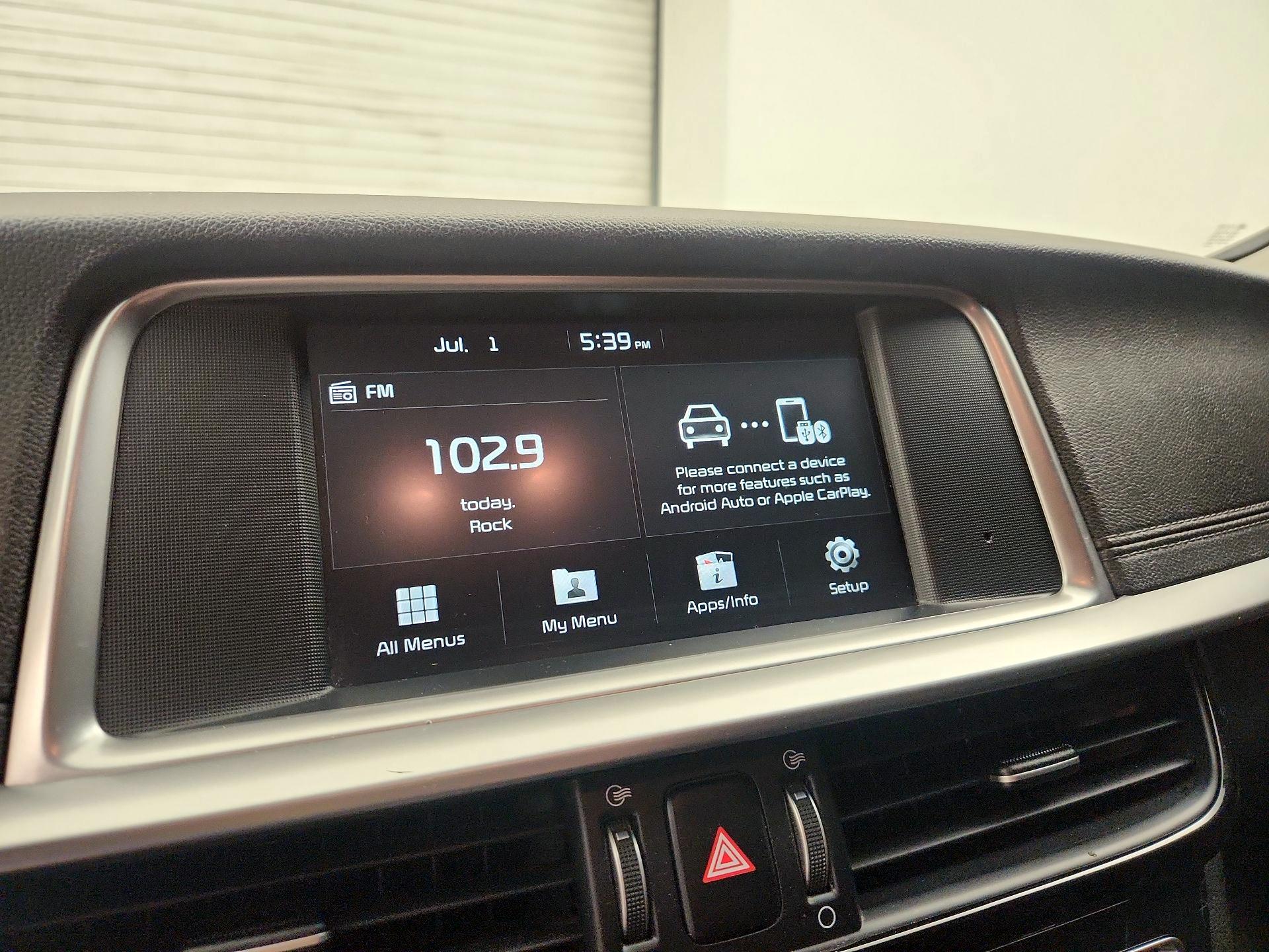 Thumbnail: 2019 Kia Optima - 15