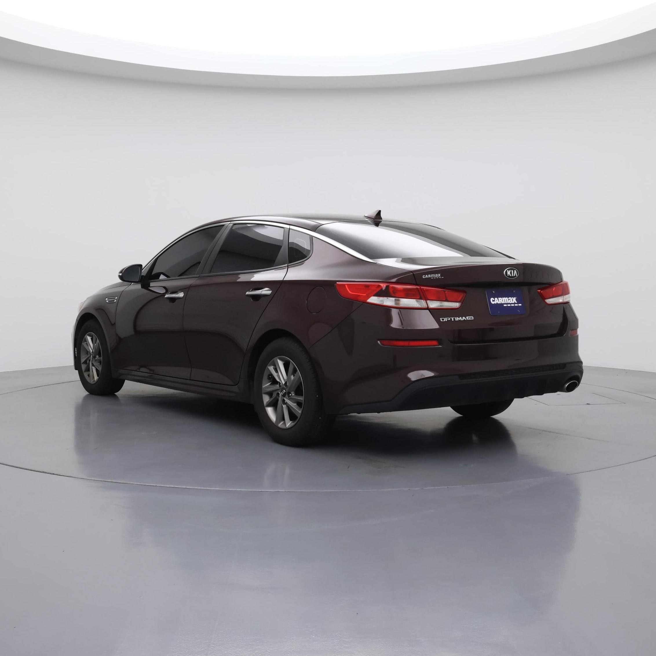 Thumbnail: 2019 Kia Optima - 2