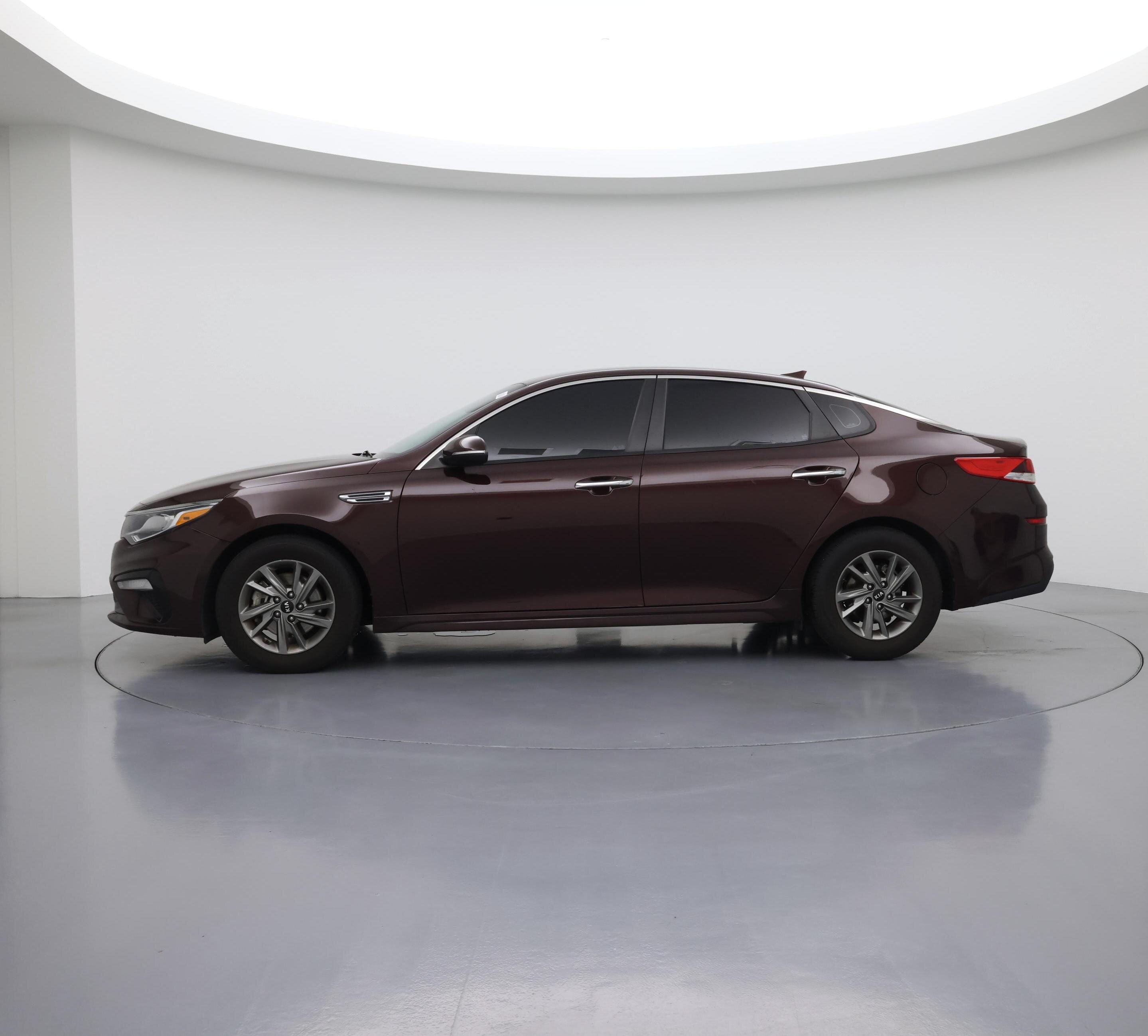 Thumbnail: 2019 Kia Optima - 3