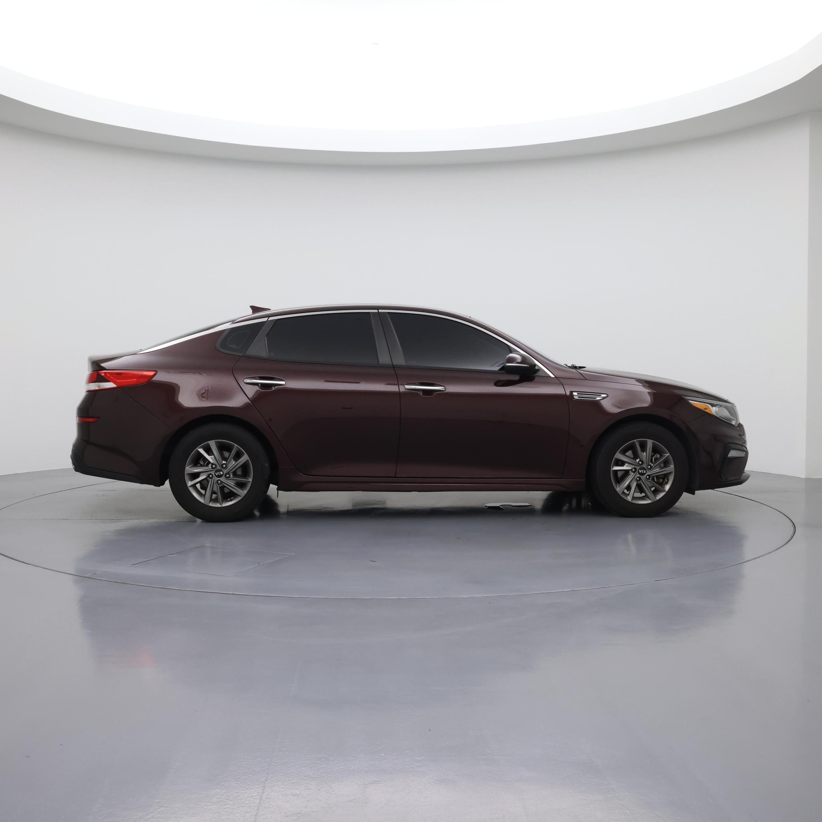 Thumbnail: 2019 Kia Optima - 7