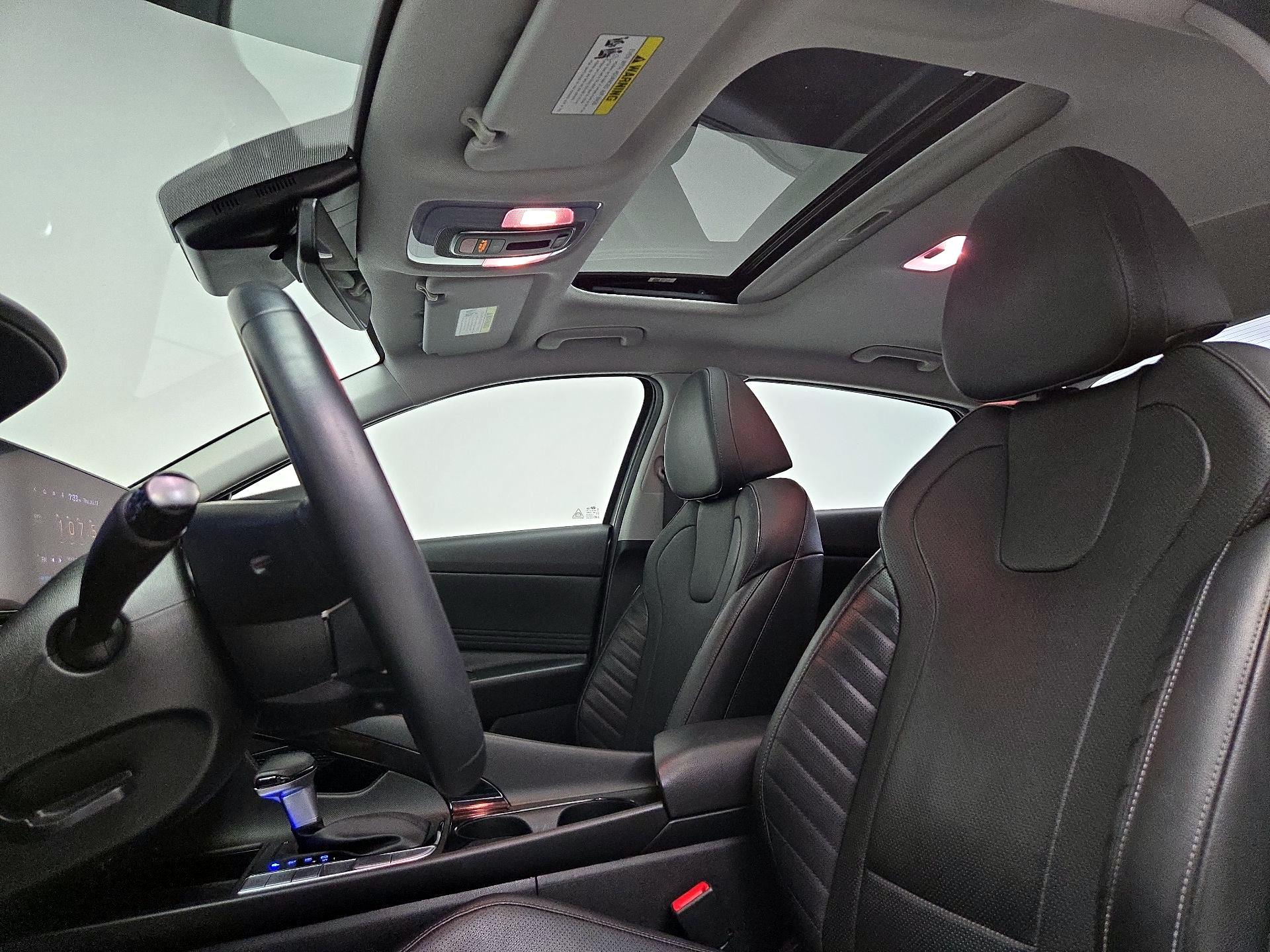 Thumbnail: 2022 Hyundai Elantra - 20