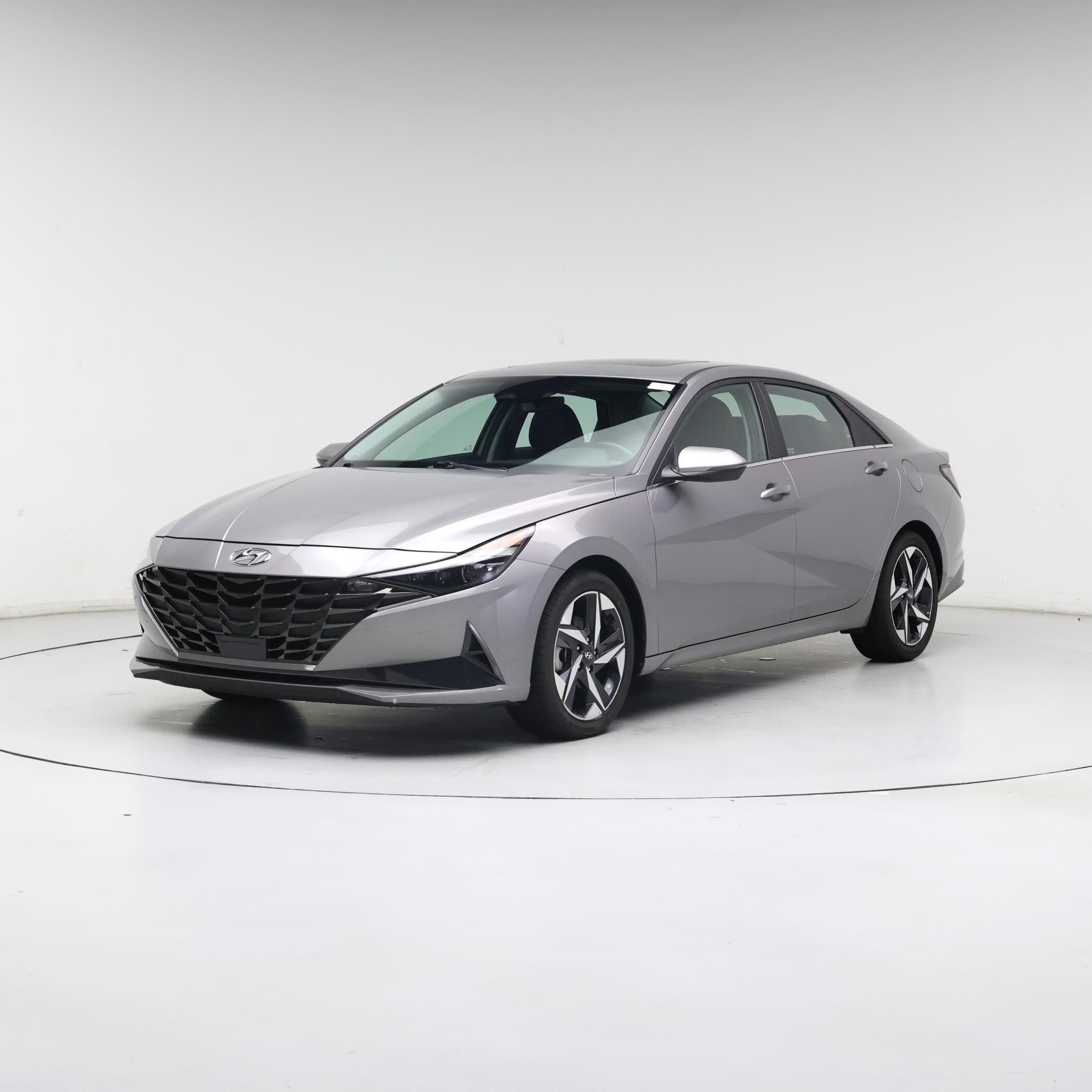 Thumbnail: 2022 Hyundai Elantra - 4