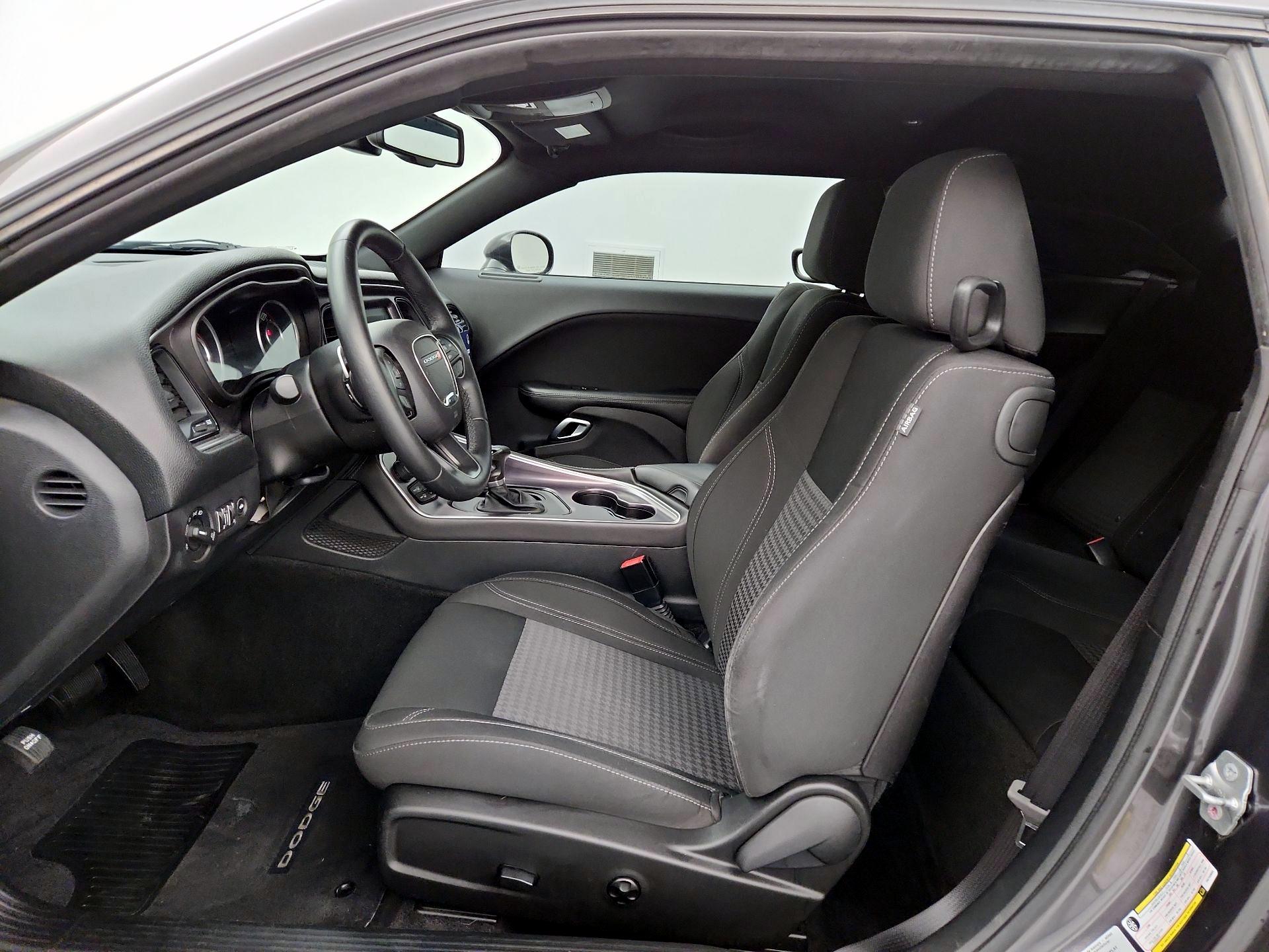 Thumbnail: 2015 Dodge Challenger - 11