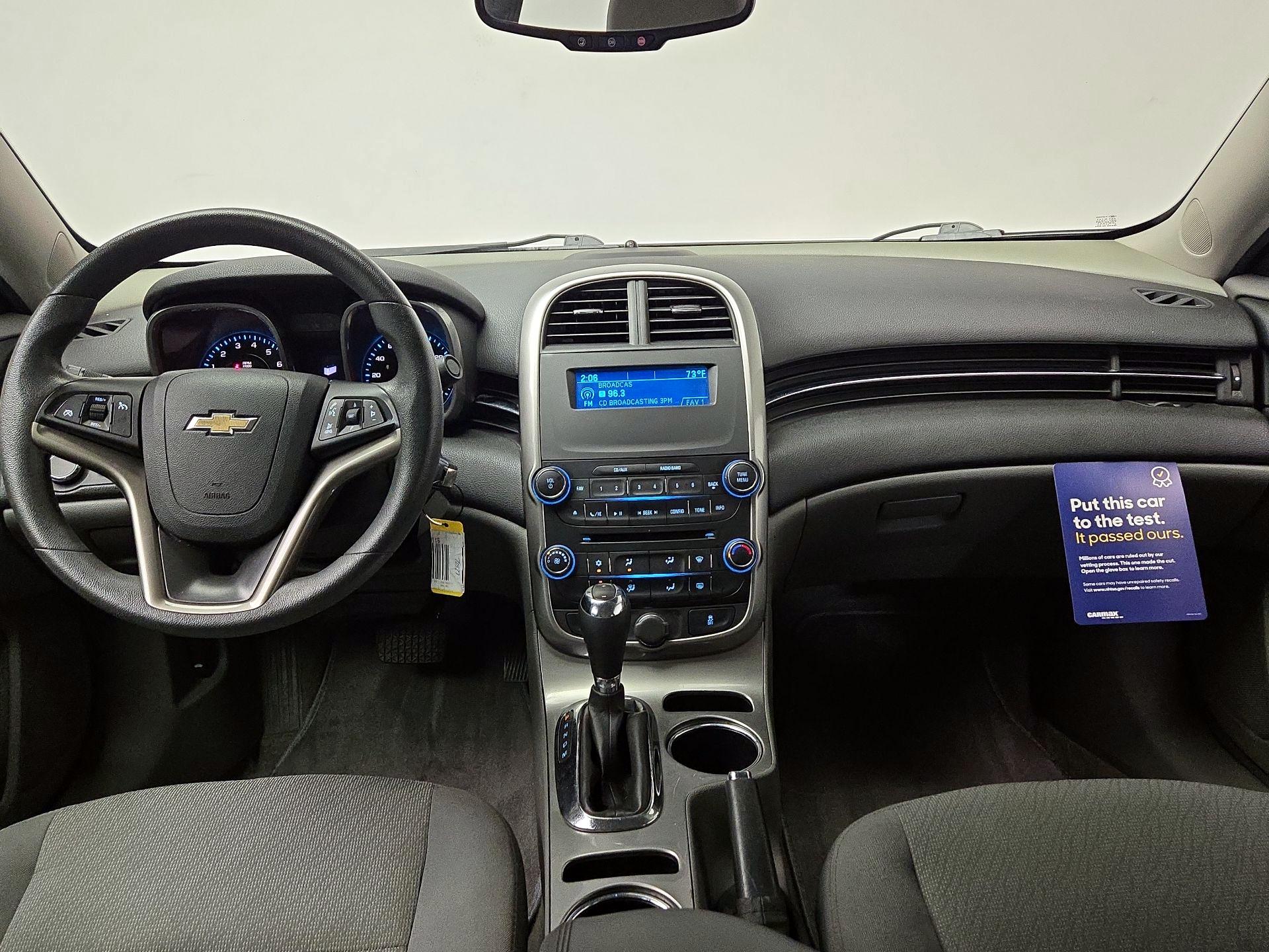 Thumbnail: 2015 Chevrolet Malibu - 9