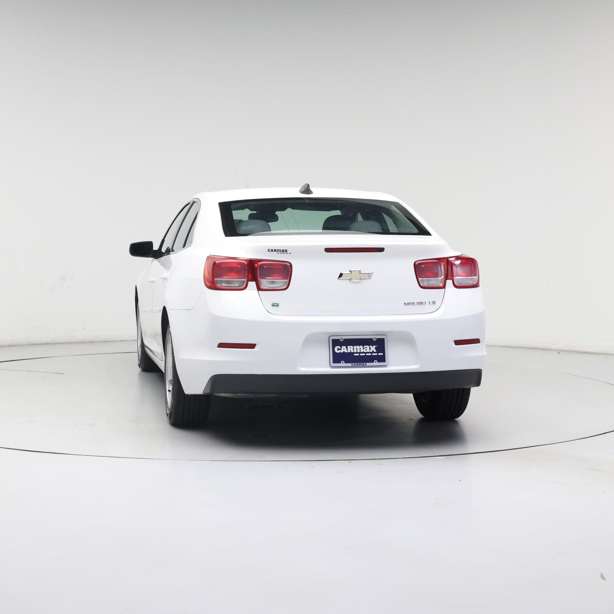 Thumbnail: 2015 Chevrolet Malibu - 6