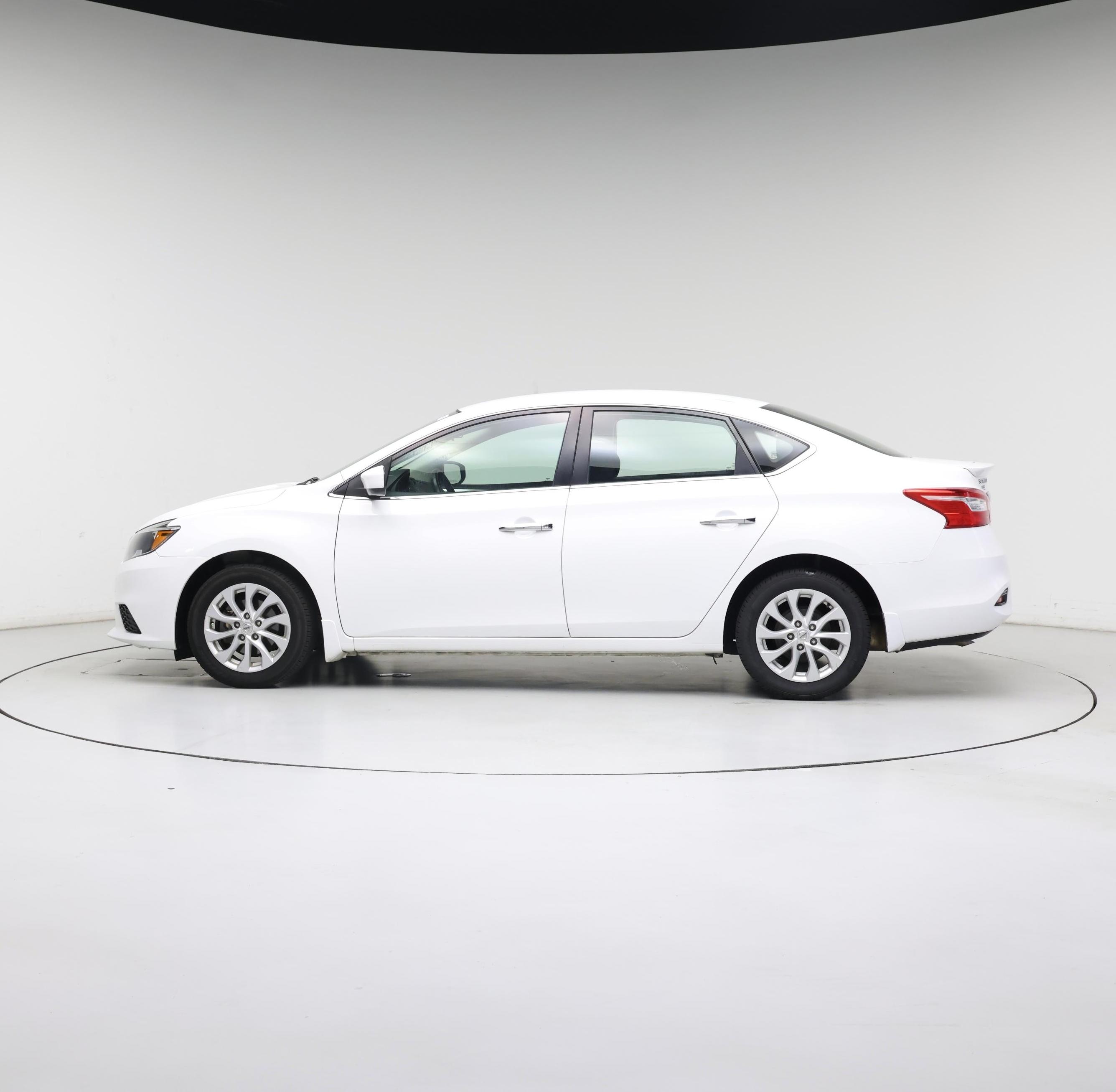 Thumbnail: 2019 Nissan Sentra - 3