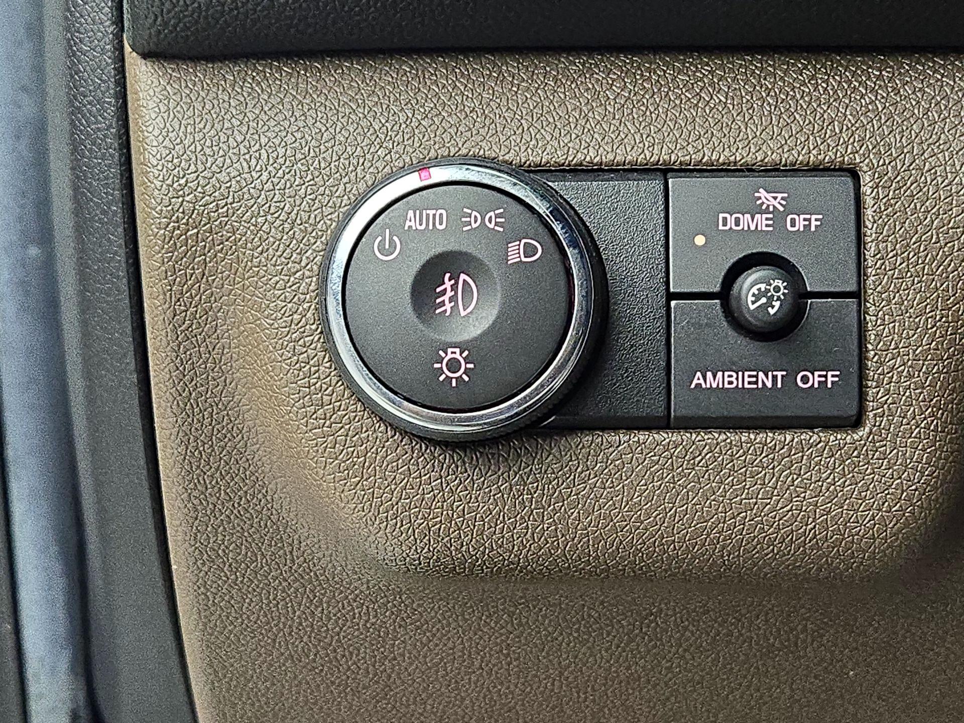 Thumbnail: 2016 GMC Acadia - 13