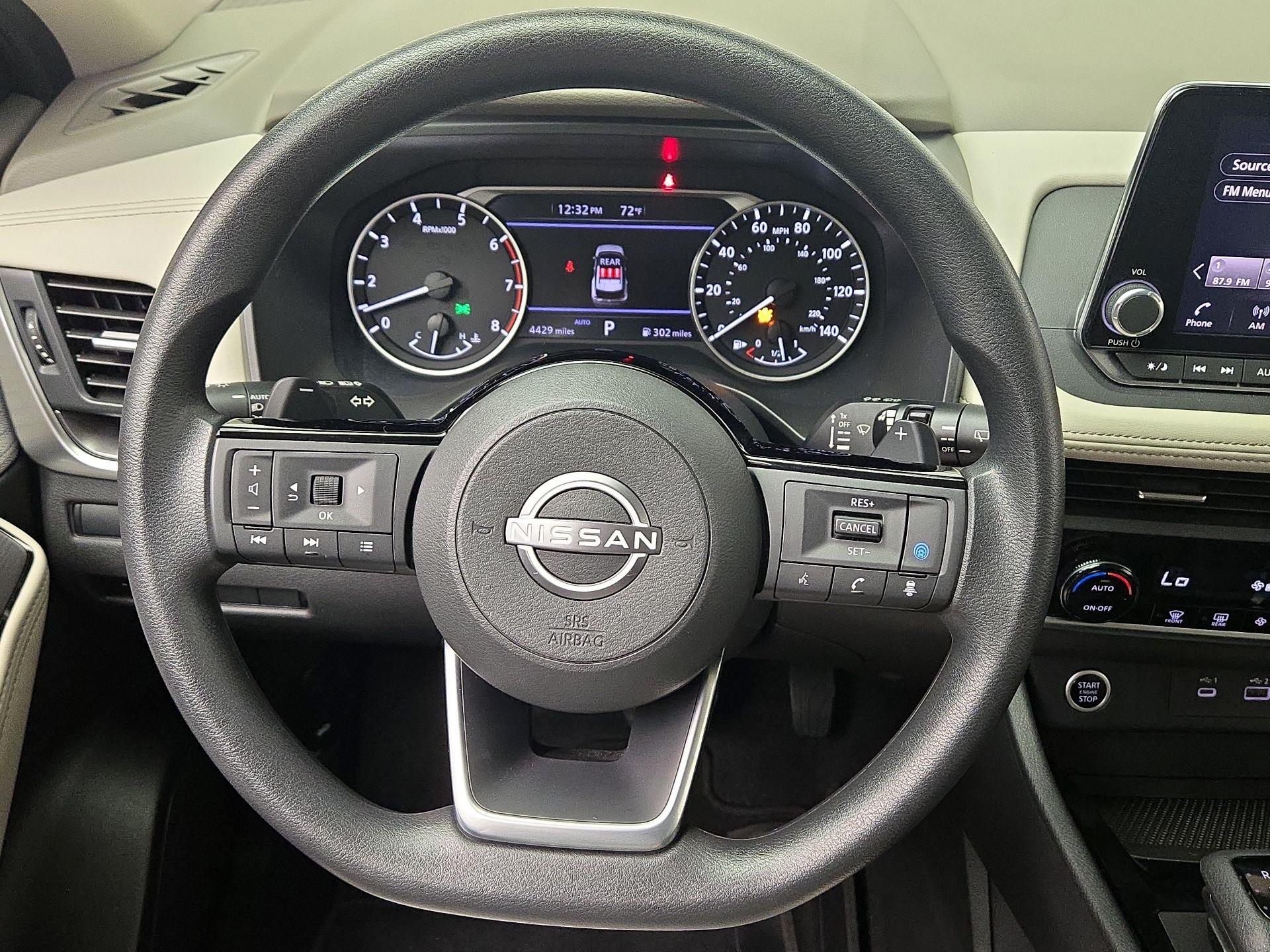 Thumbnail: 2023 Nissan Rogue - 10