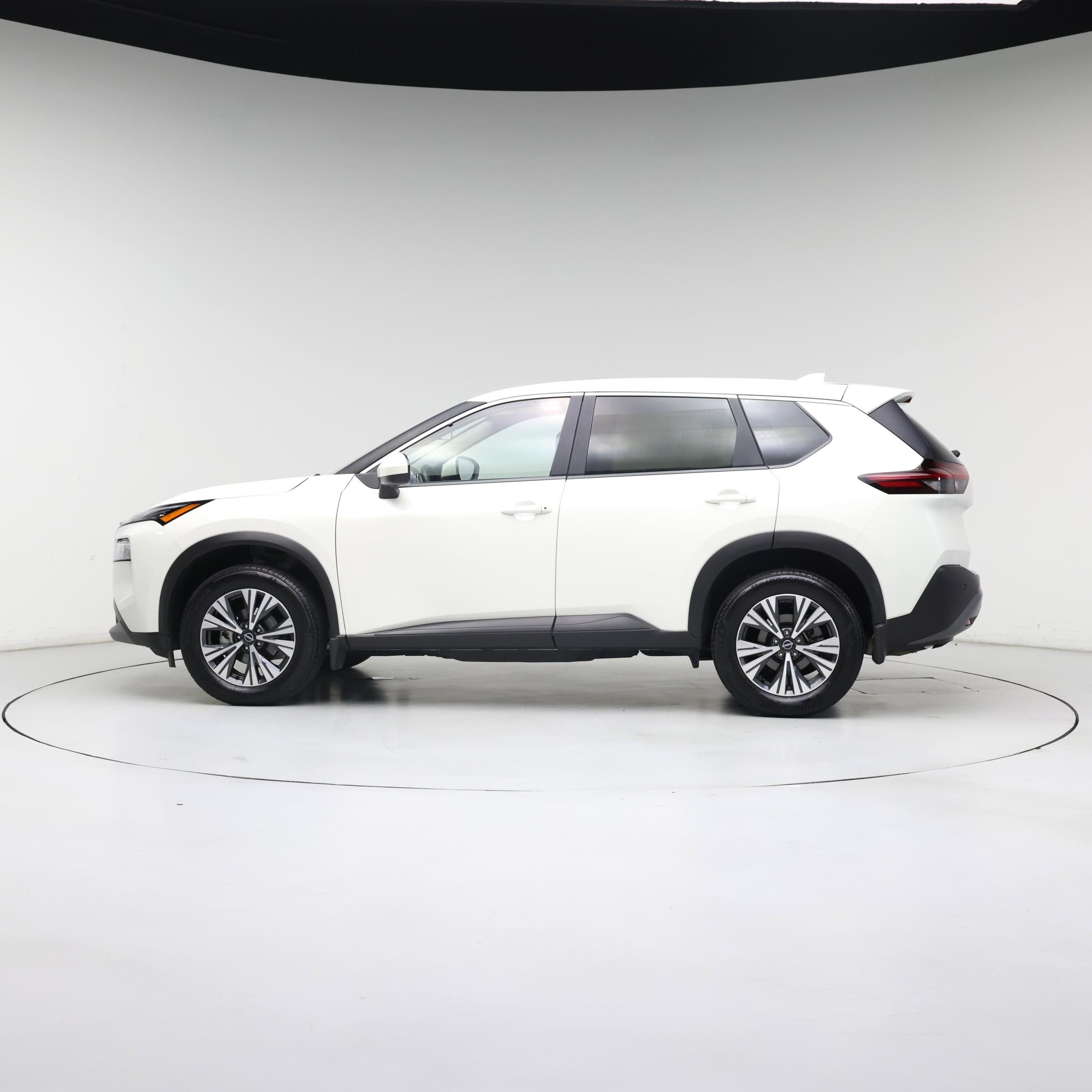Thumbnail: 2023 Nissan Rogue - 3