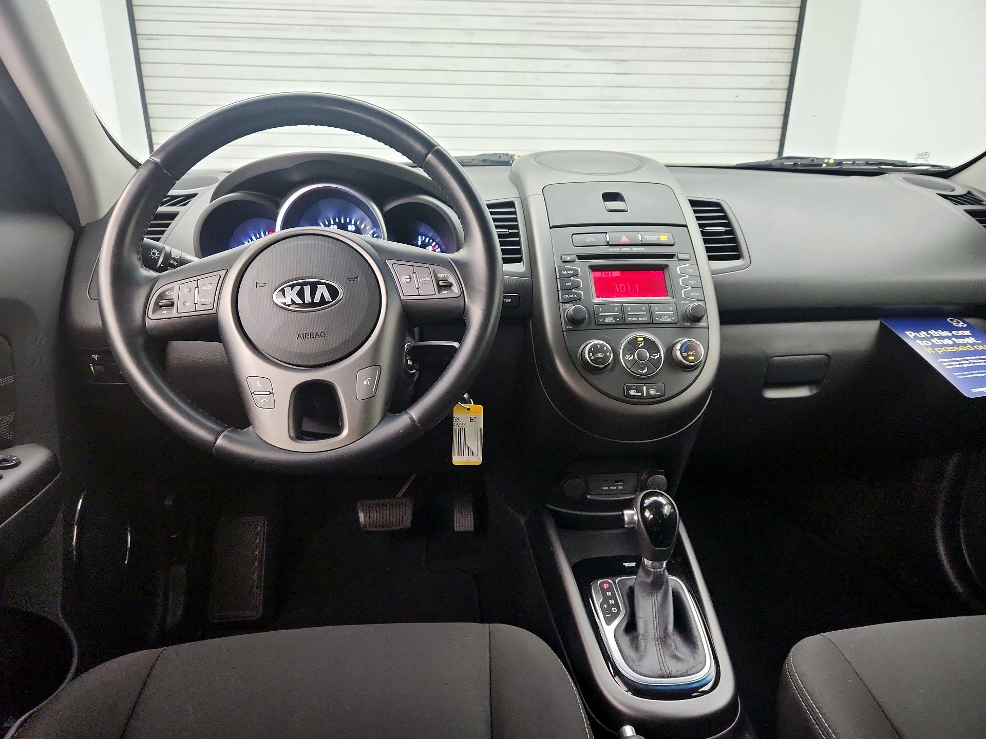 Thumbnail: 2013 Kia Soul - 9