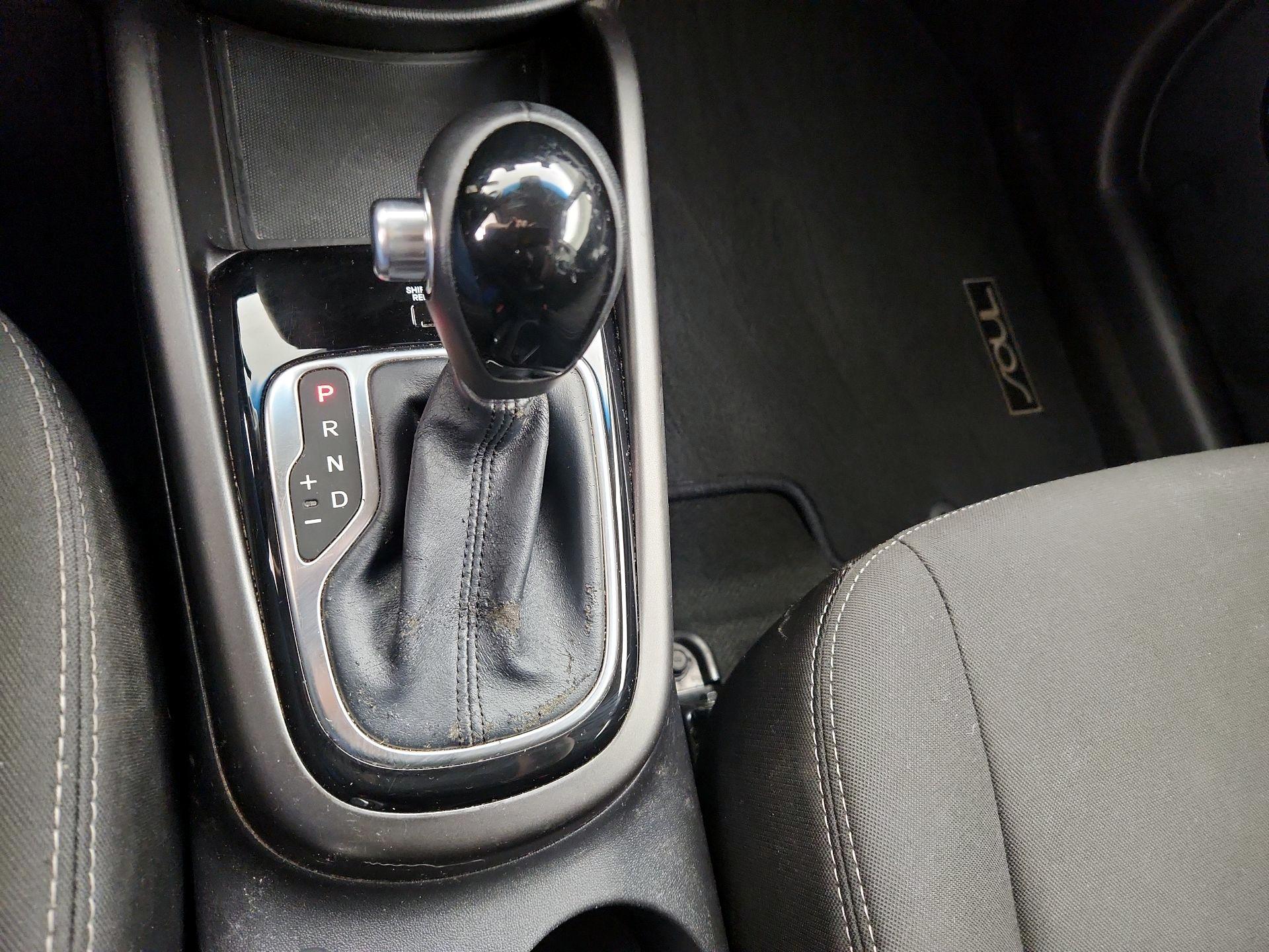 Thumbnail: 2013 Kia Soul - 15