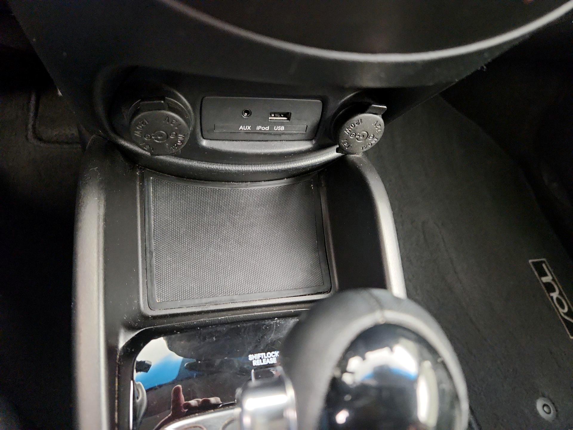 Thumbnail: 2013 Kia Soul - 16