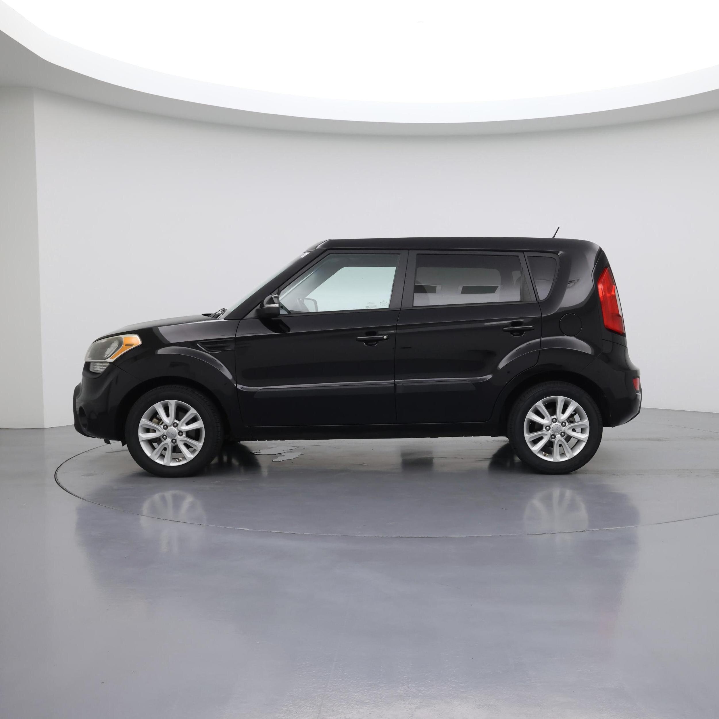 Thumbnail: 2013 Kia Soul - 3