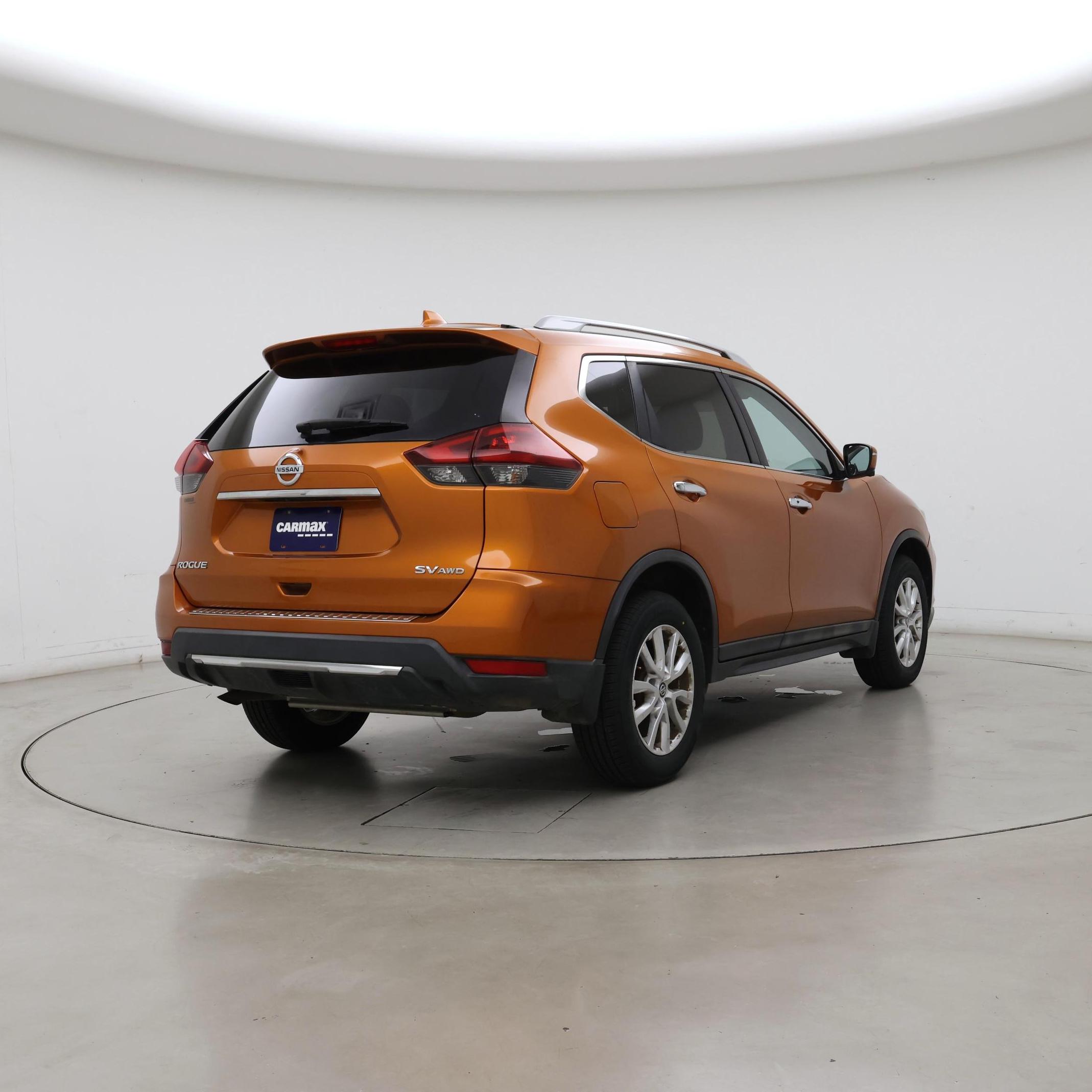 Thumbnail: 2018 Nissan Rogue - 8