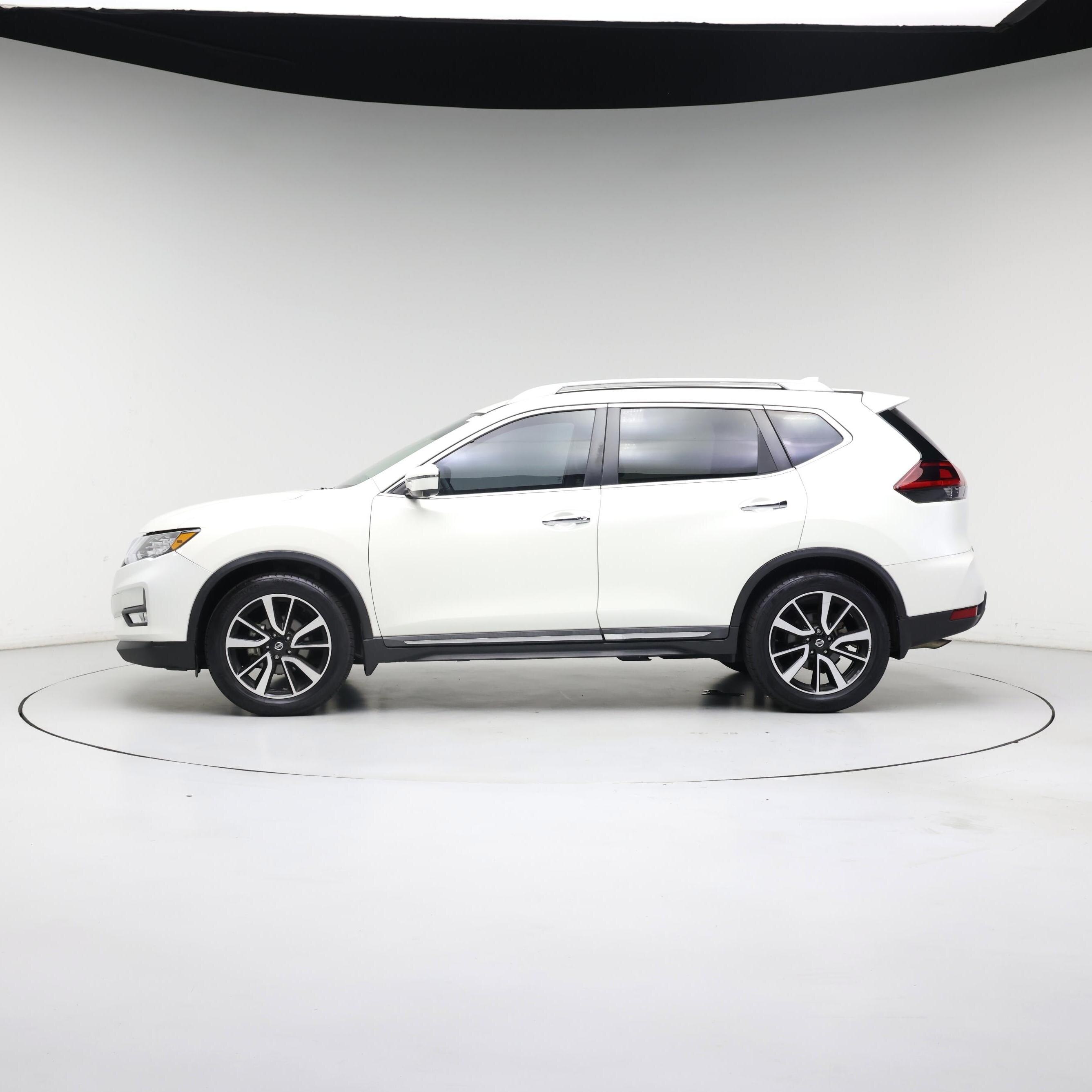 Thumbnail: 2020 Nissan Rogue - 3