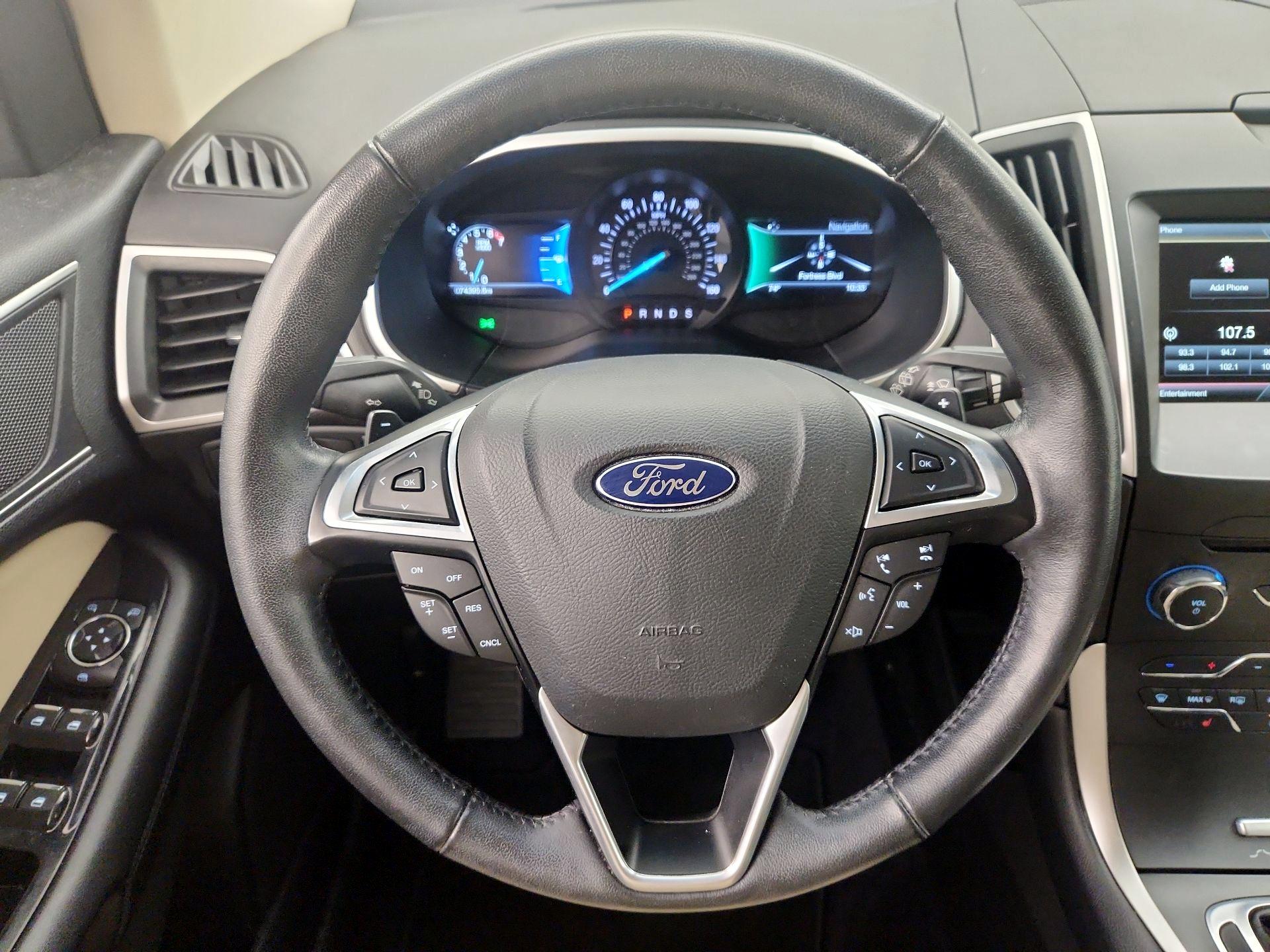 Thumbnail: 2015 Ford Edge - 10