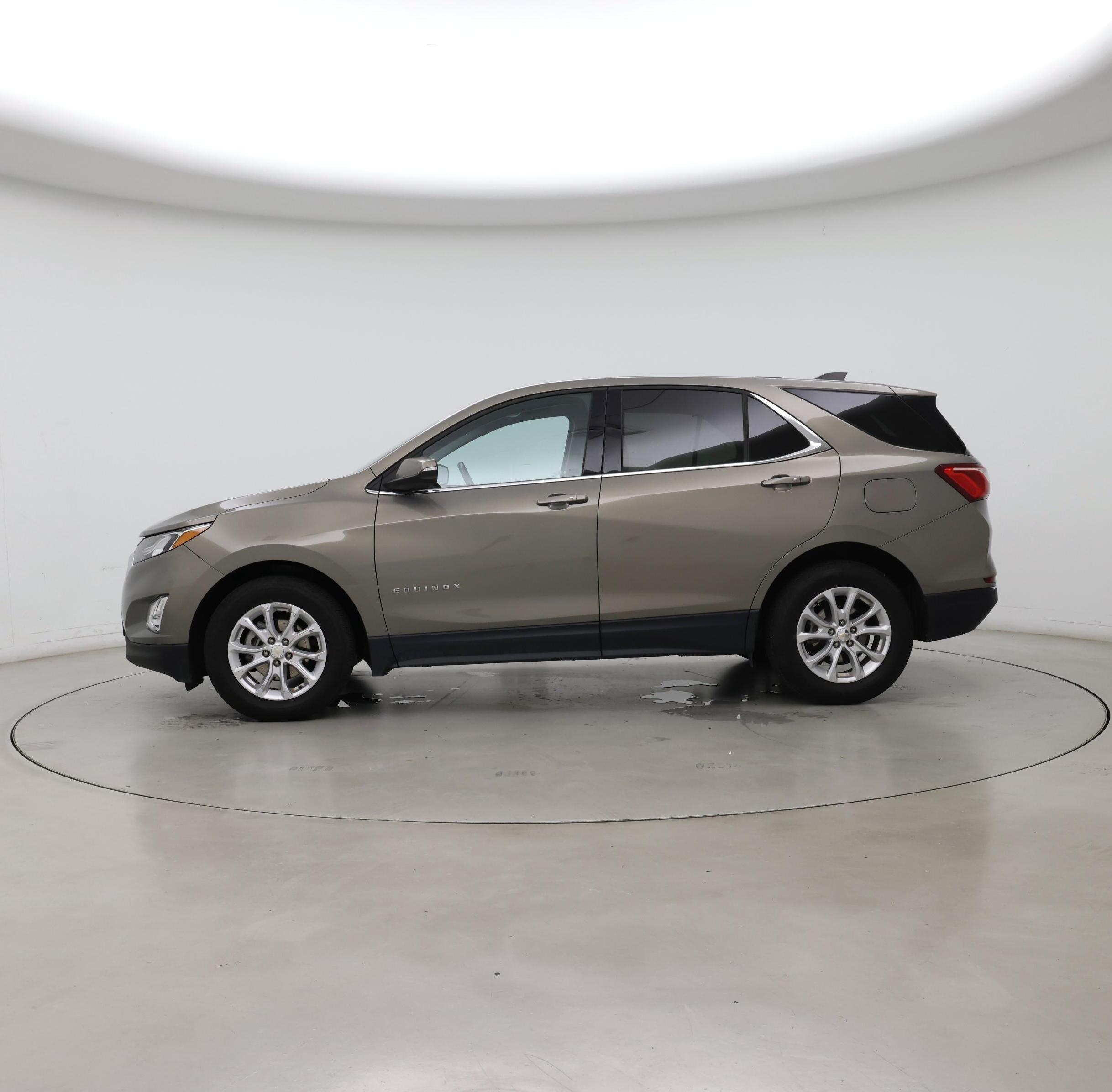 Thumbnail: 2019 Chevrolet Equinox - 3