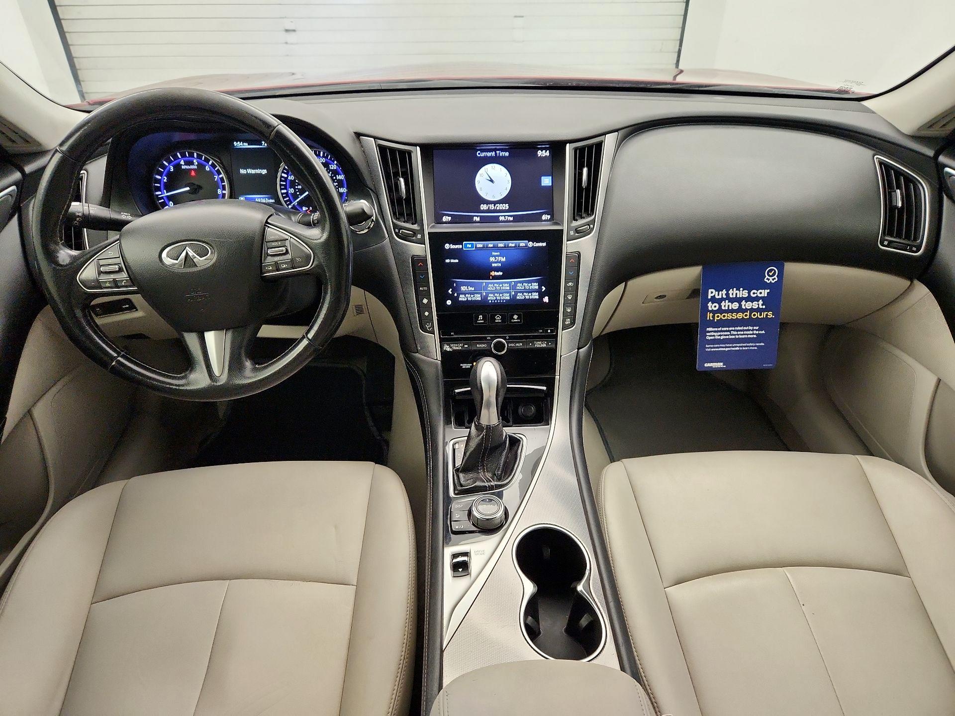 Thumbnail: 2015 INFINITI Q50 - 9