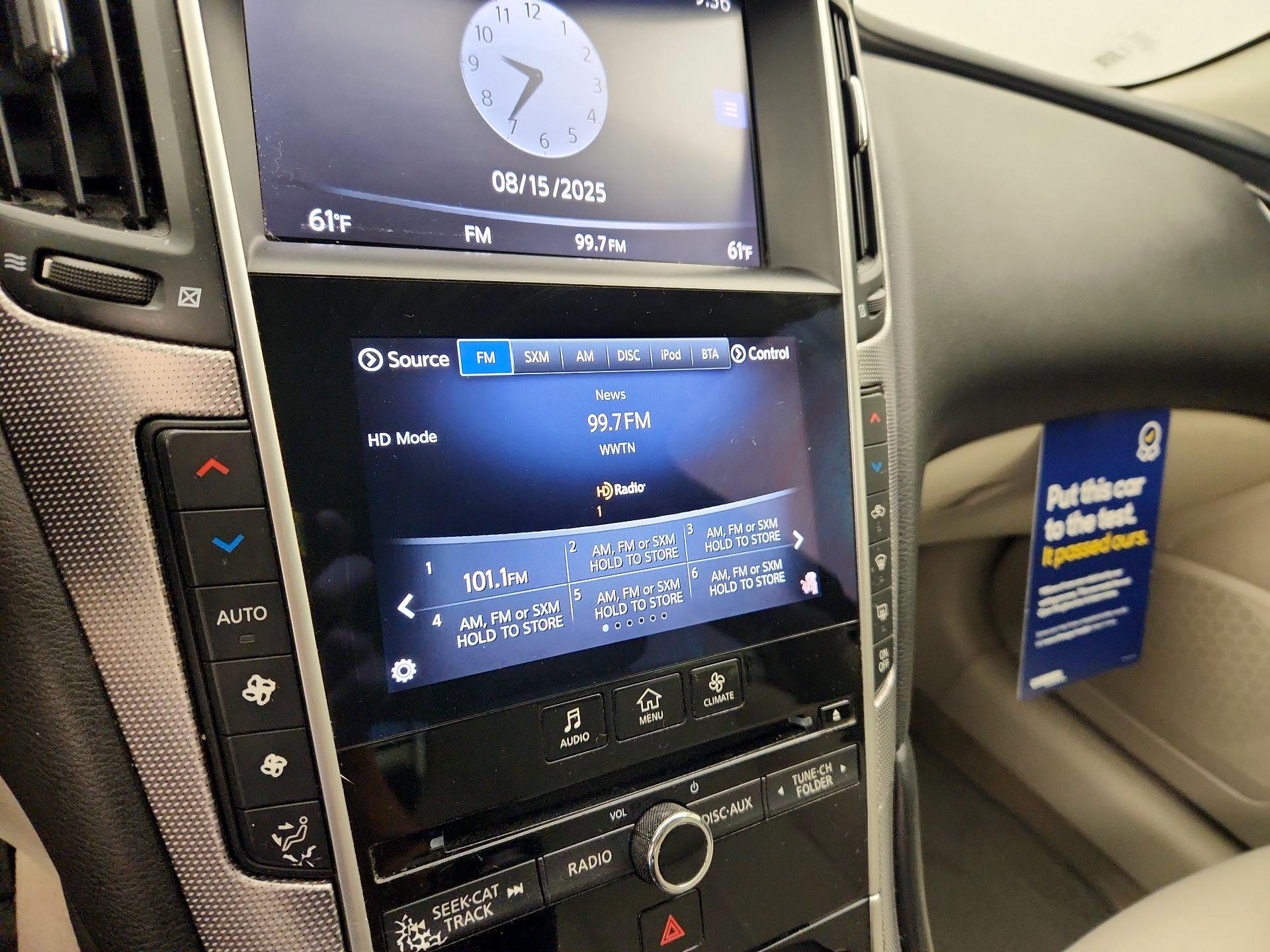 Thumbnail: 2015 INFINITI Q50 - 15