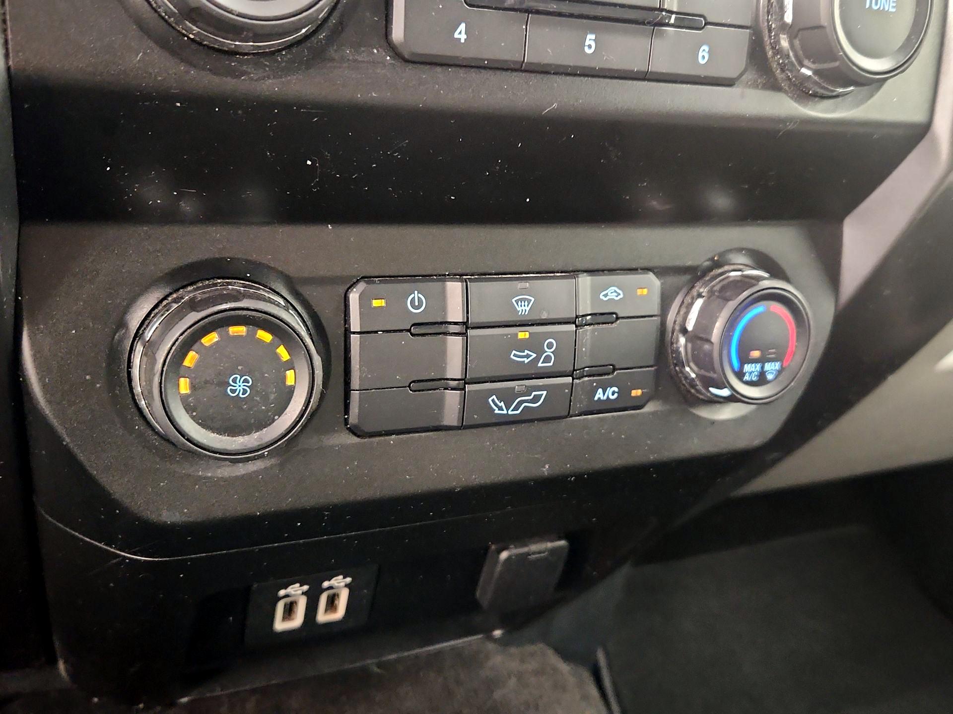 Thumbnail: 2019 Ford F-150 - 16