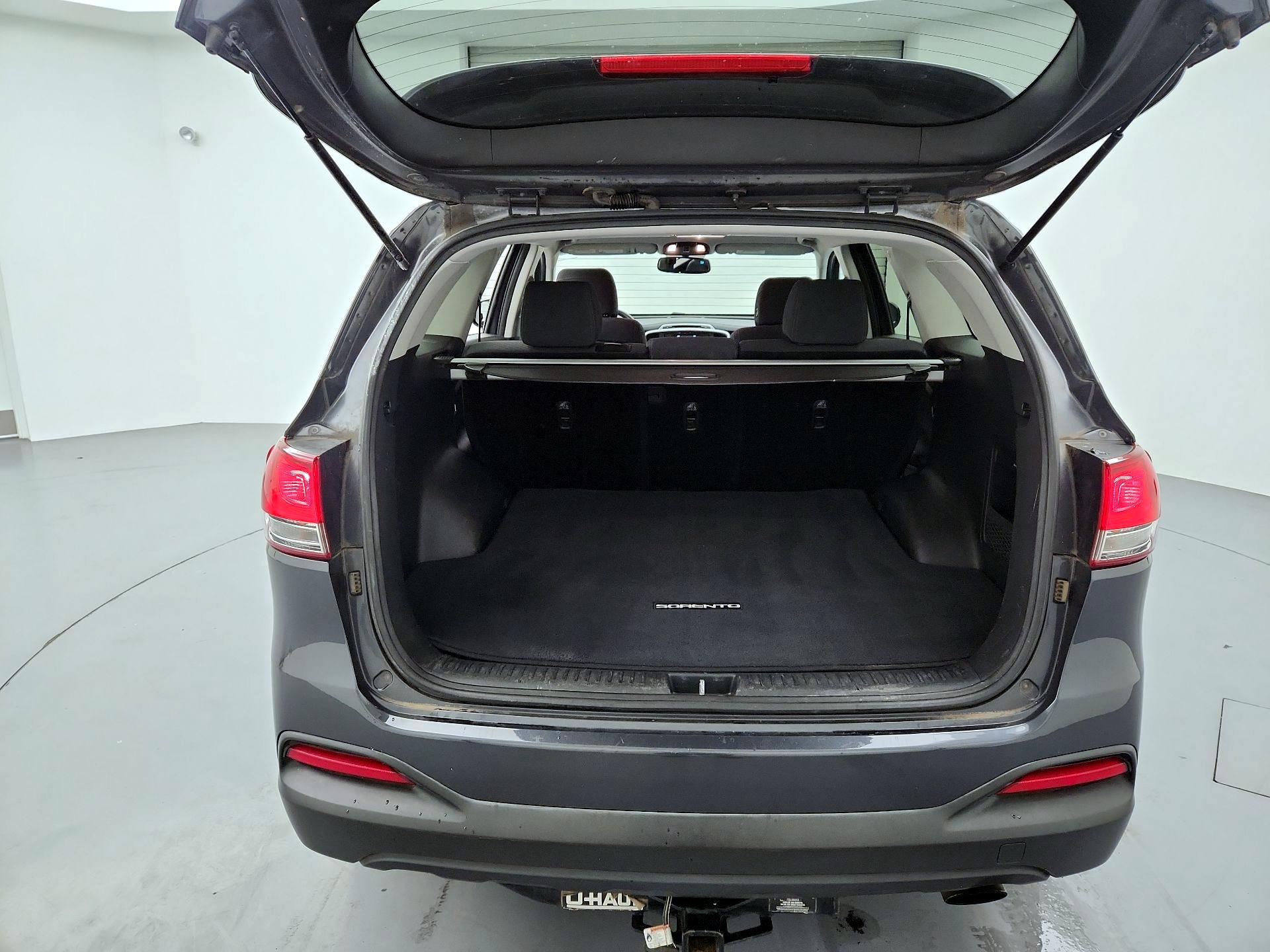 Thumbnail: 2017 Kia Sorento - 20