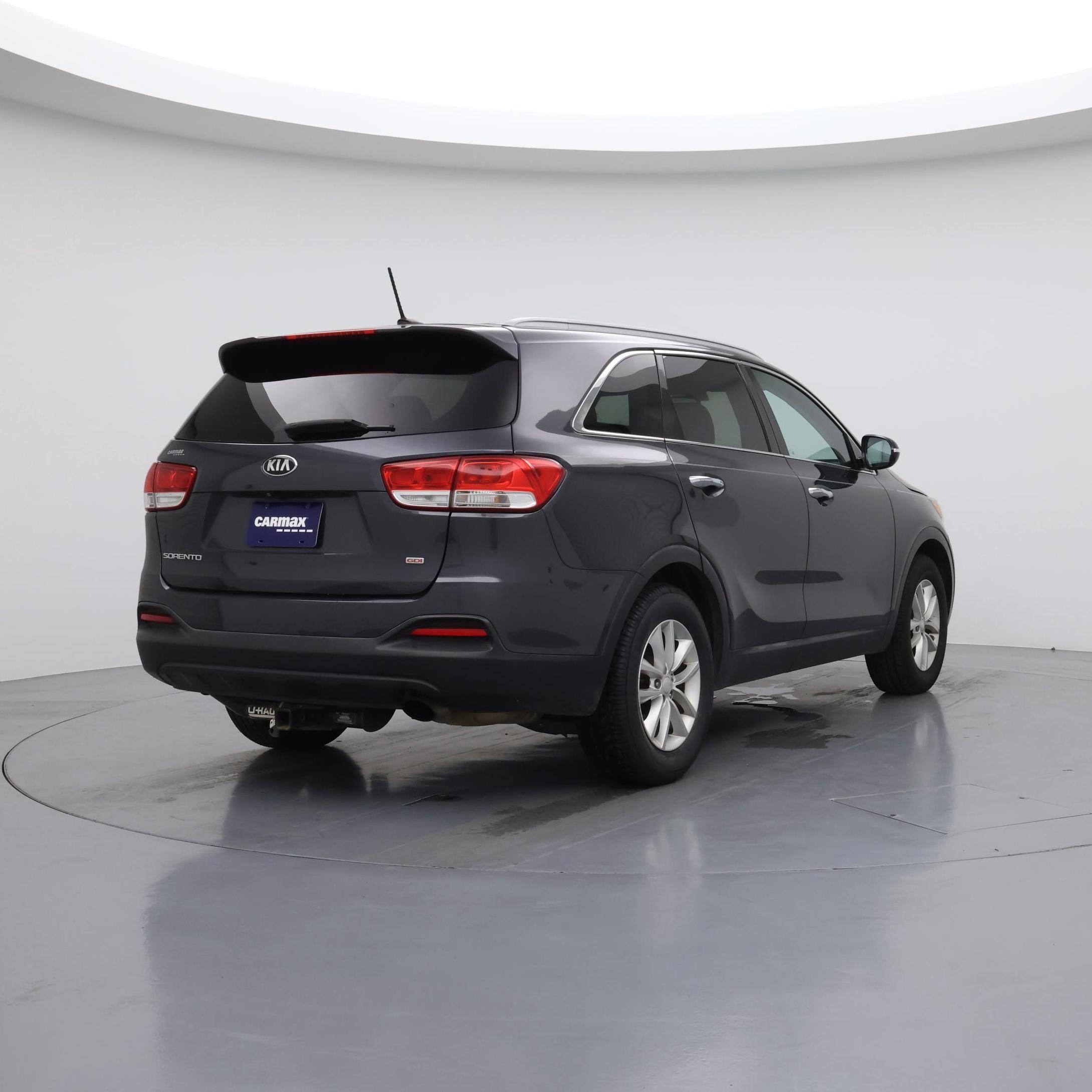 Thumbnail: 2017 Kia Sorento - 8