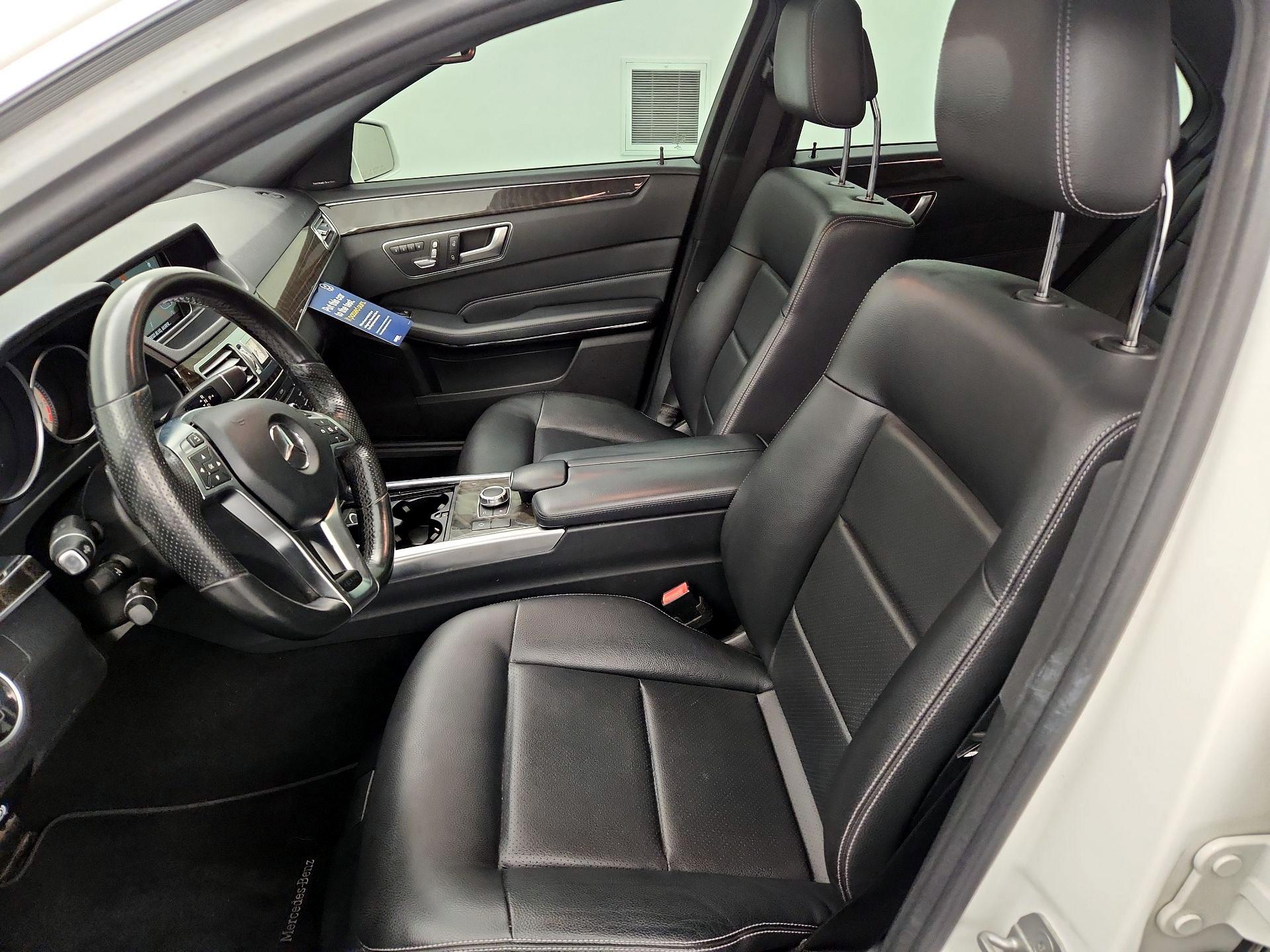 Thumbnail: 2016 Mercedes-Benz E-Class - 11