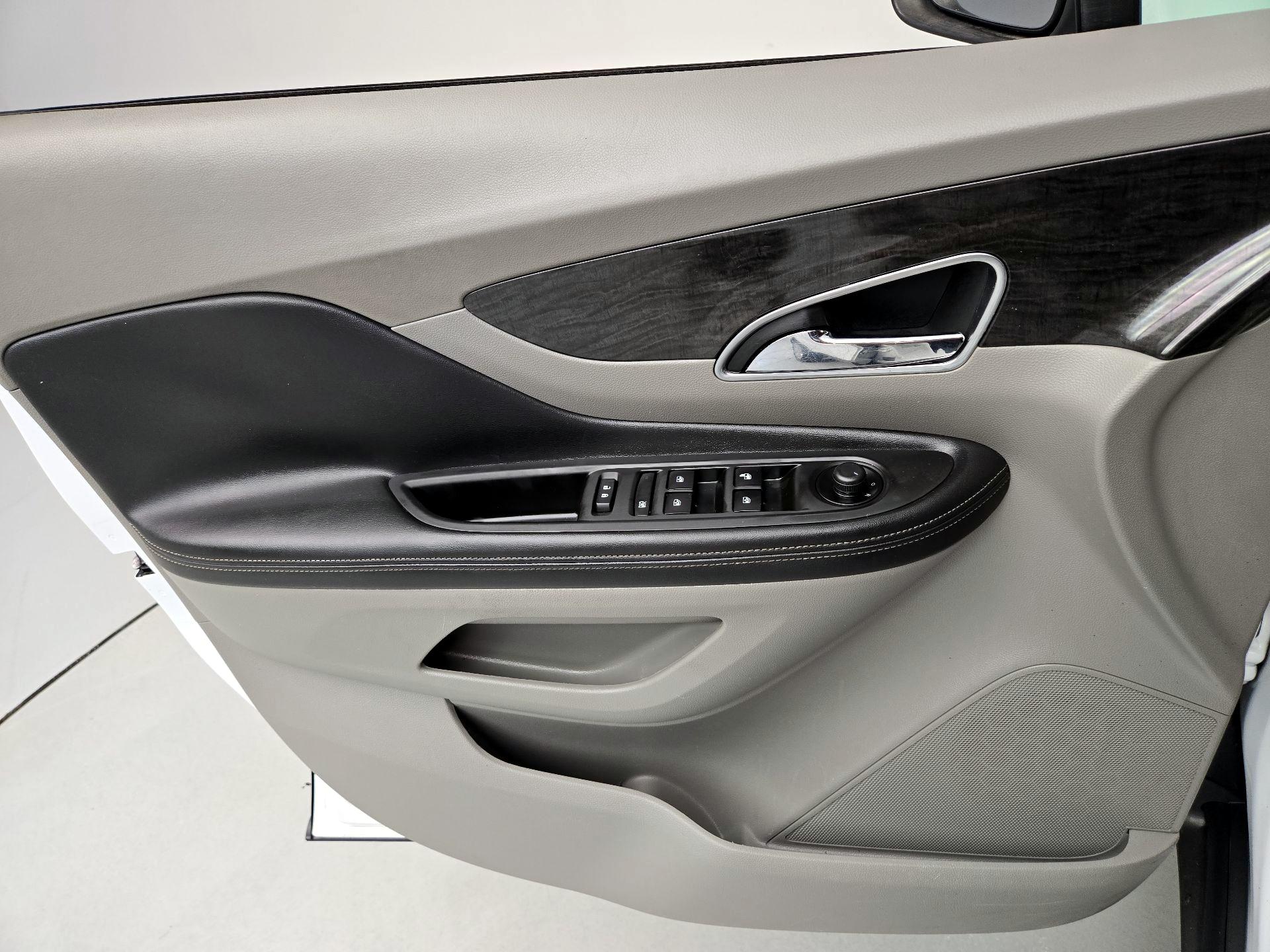 Thumbnail: 2016 Buick Encore - 12