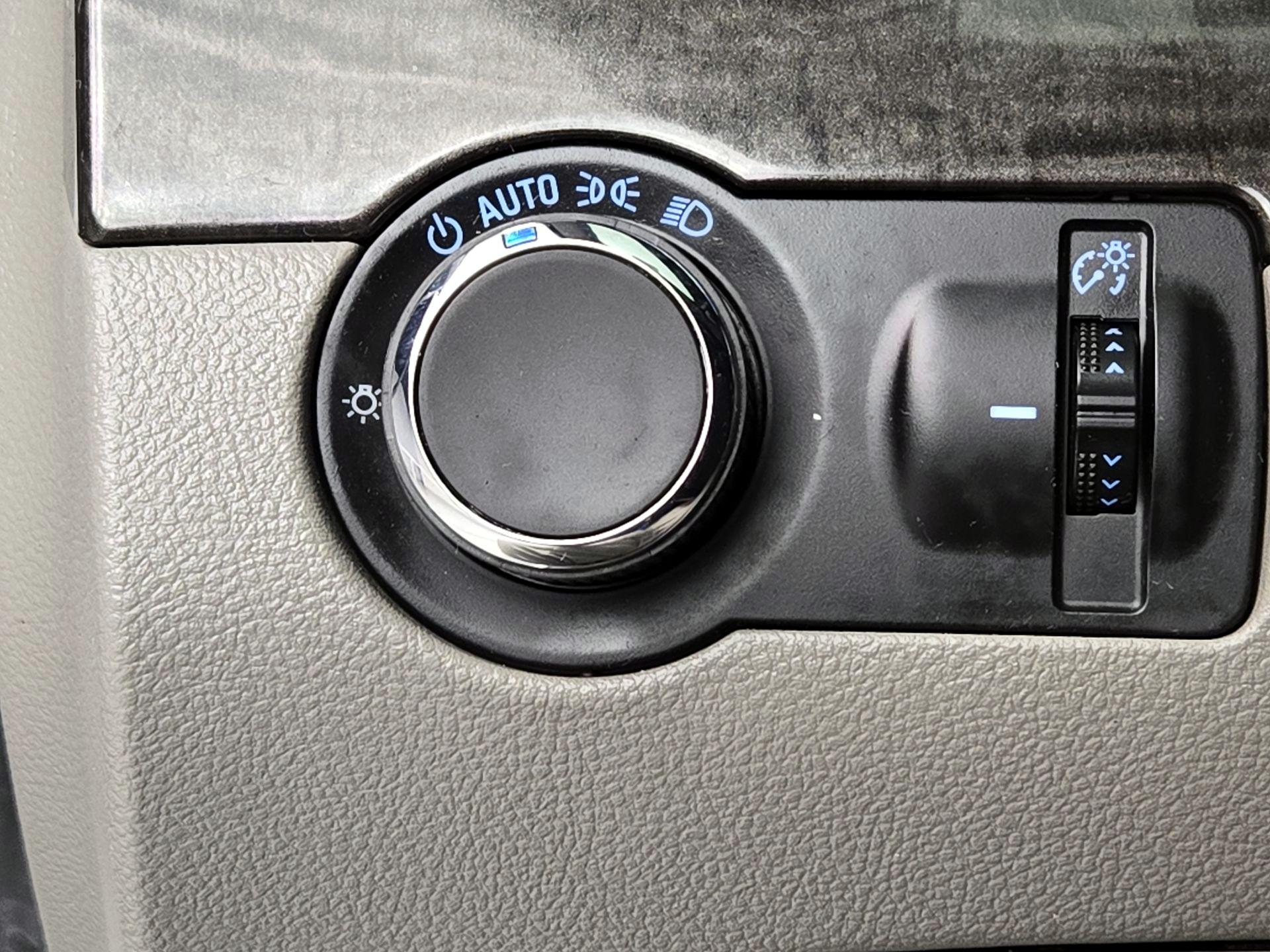 Thumbnail: 2016 Buick Encore - 13