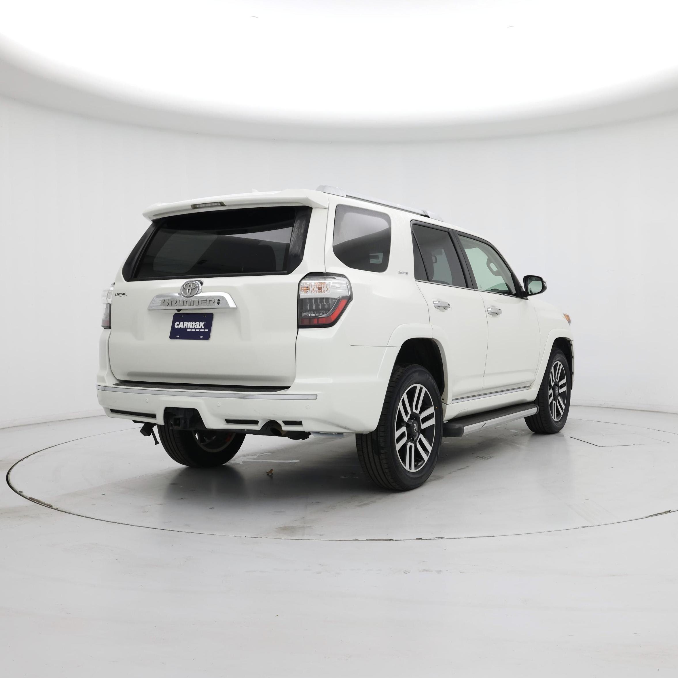 Thumbnail: 2019 Toyota 4Runner - 8