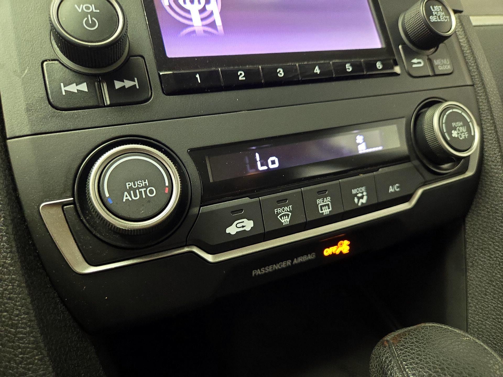 Thumbnail: 2018 Honda Civic - 16
