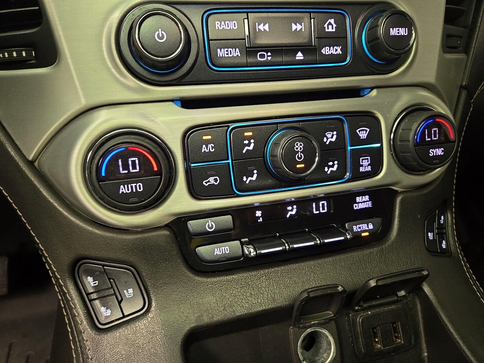 Thumbnail: 2020 GMC Yukon - 17