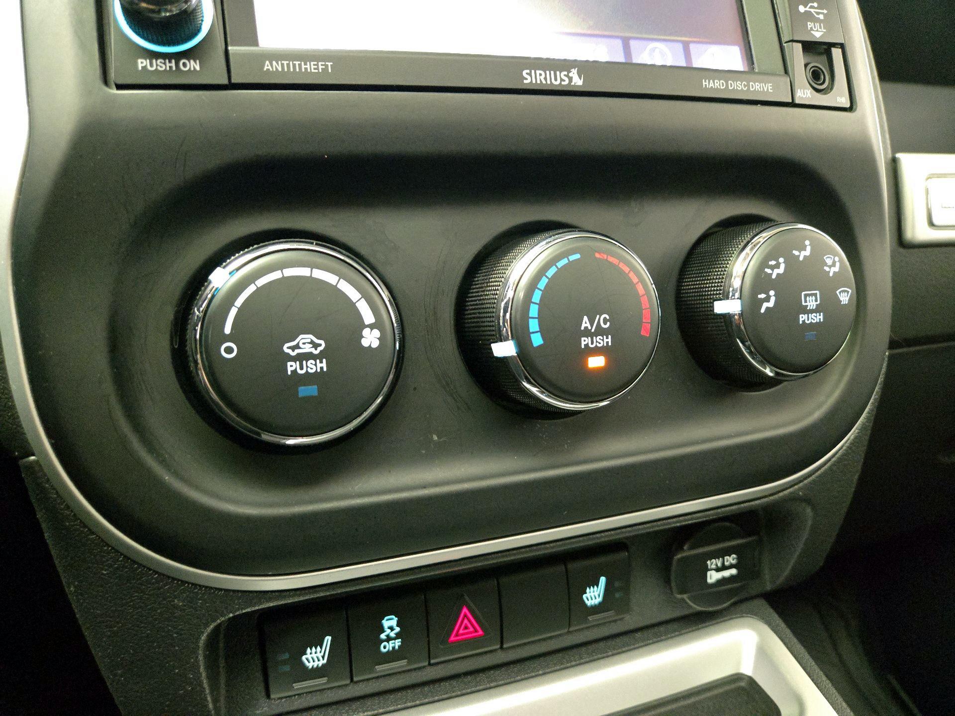 Thumbnail: 2017 Jeep Compass - 15