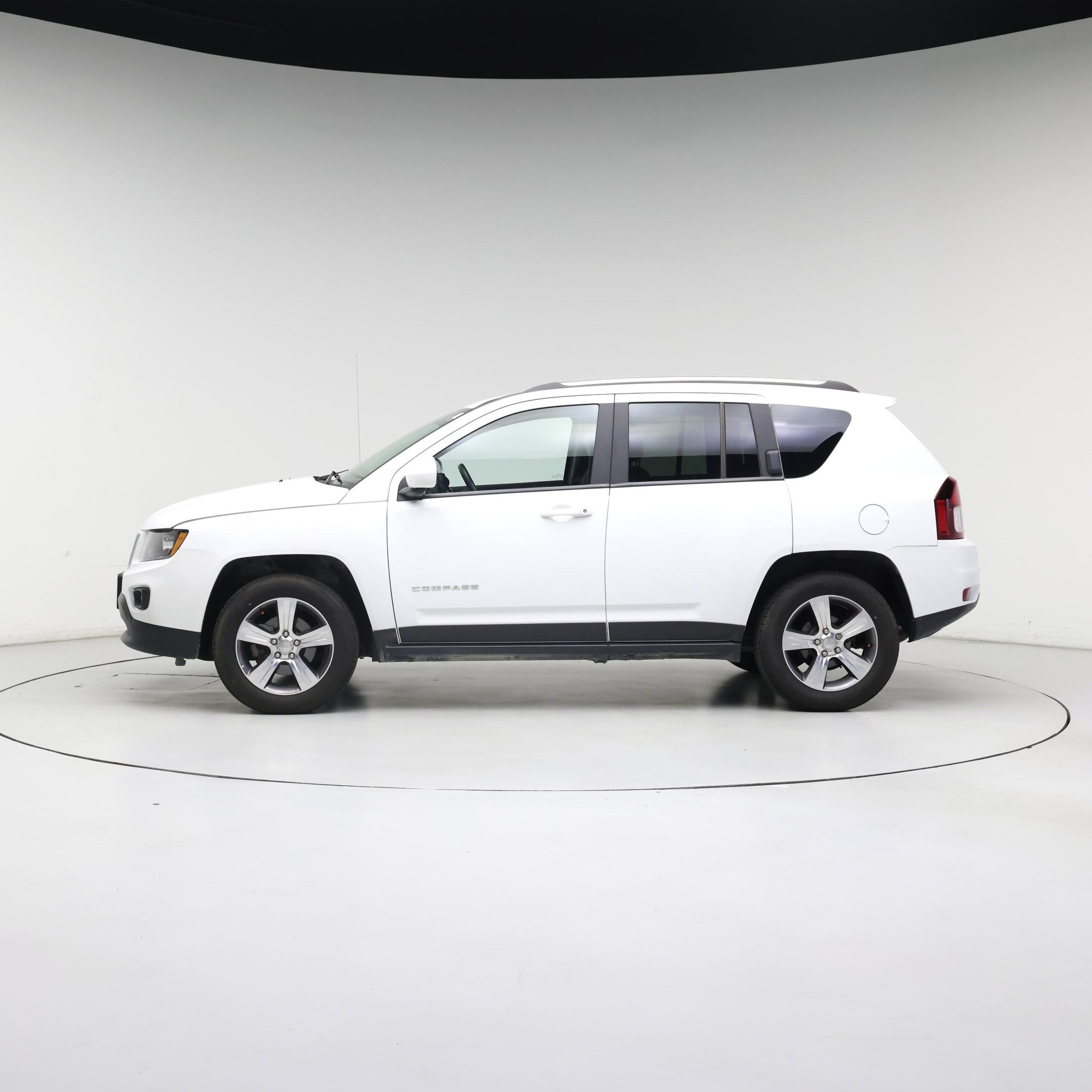Thumbnail: 2017 Jeep Compass - 3