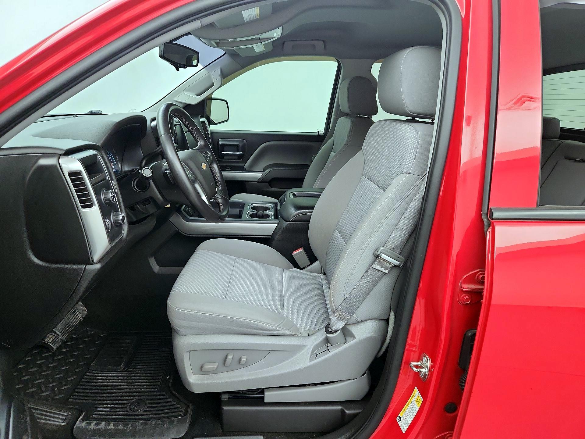 Thumbnail: 2015 Chevrolet Silverado 1500 - 11